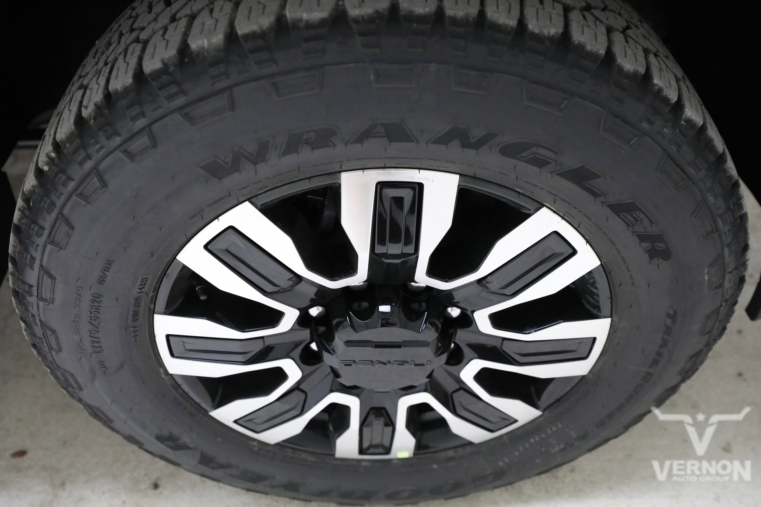 2026 GMC Sierra 2500HD Denali Ultimate - Photo 33