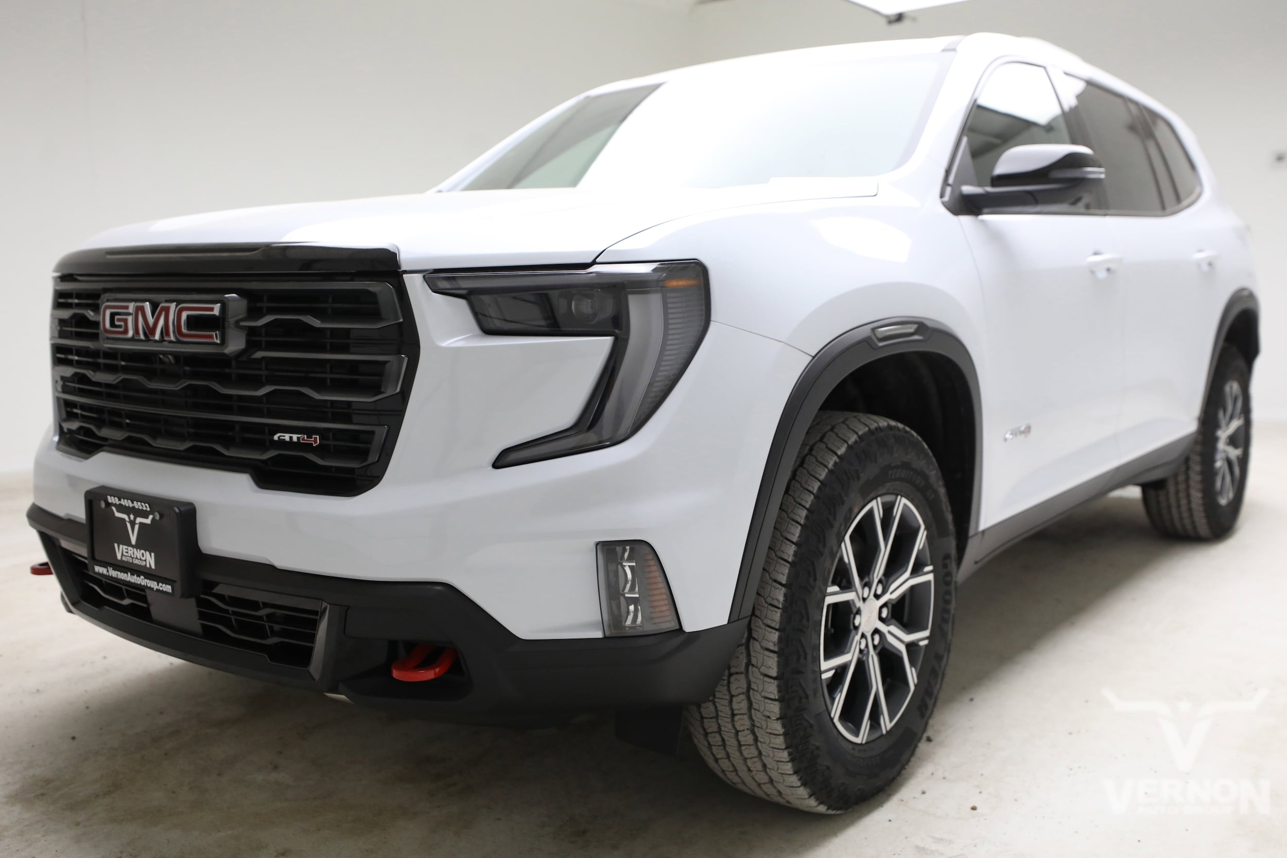 2026 GMC Acadia AT4 AWD's photo