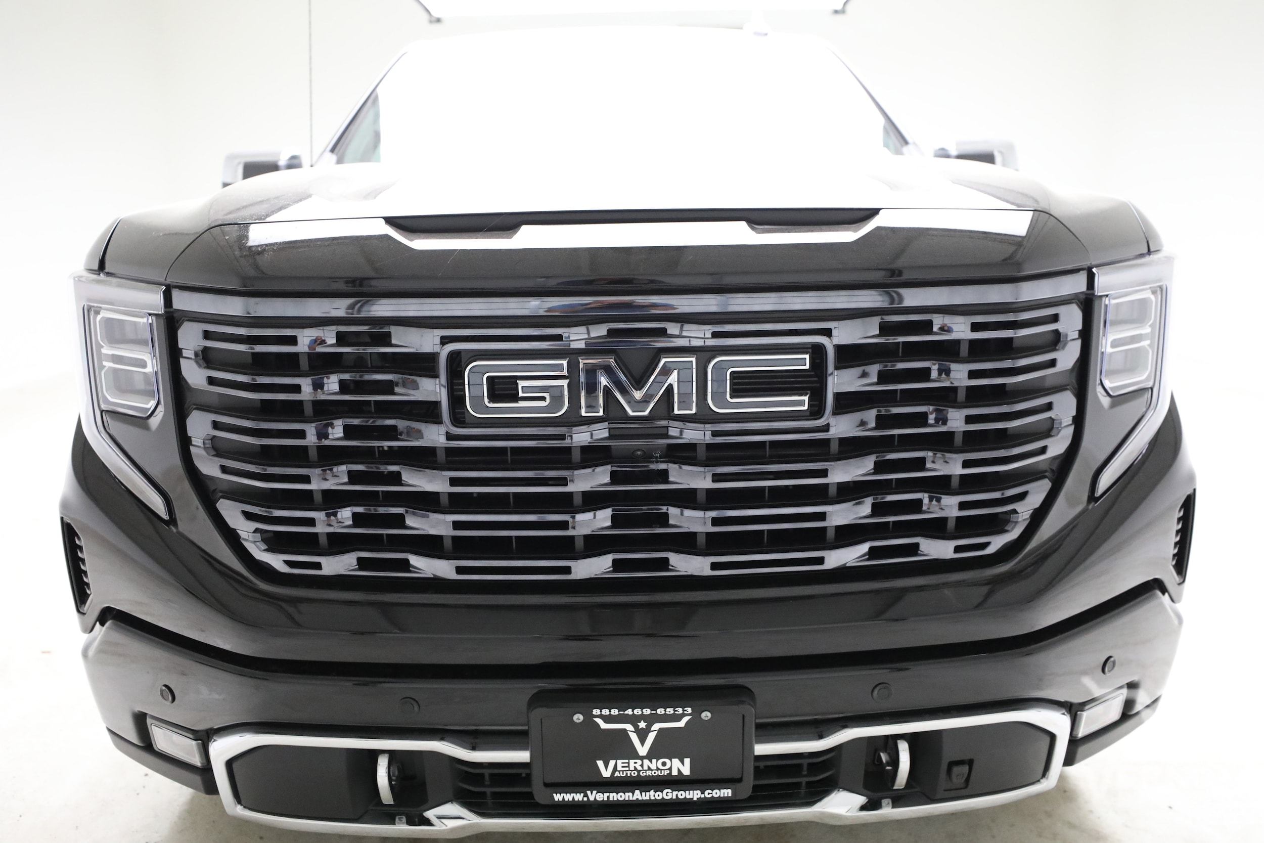 2026 GMC Sierra 1500 Denali Ultimate - Photo 8