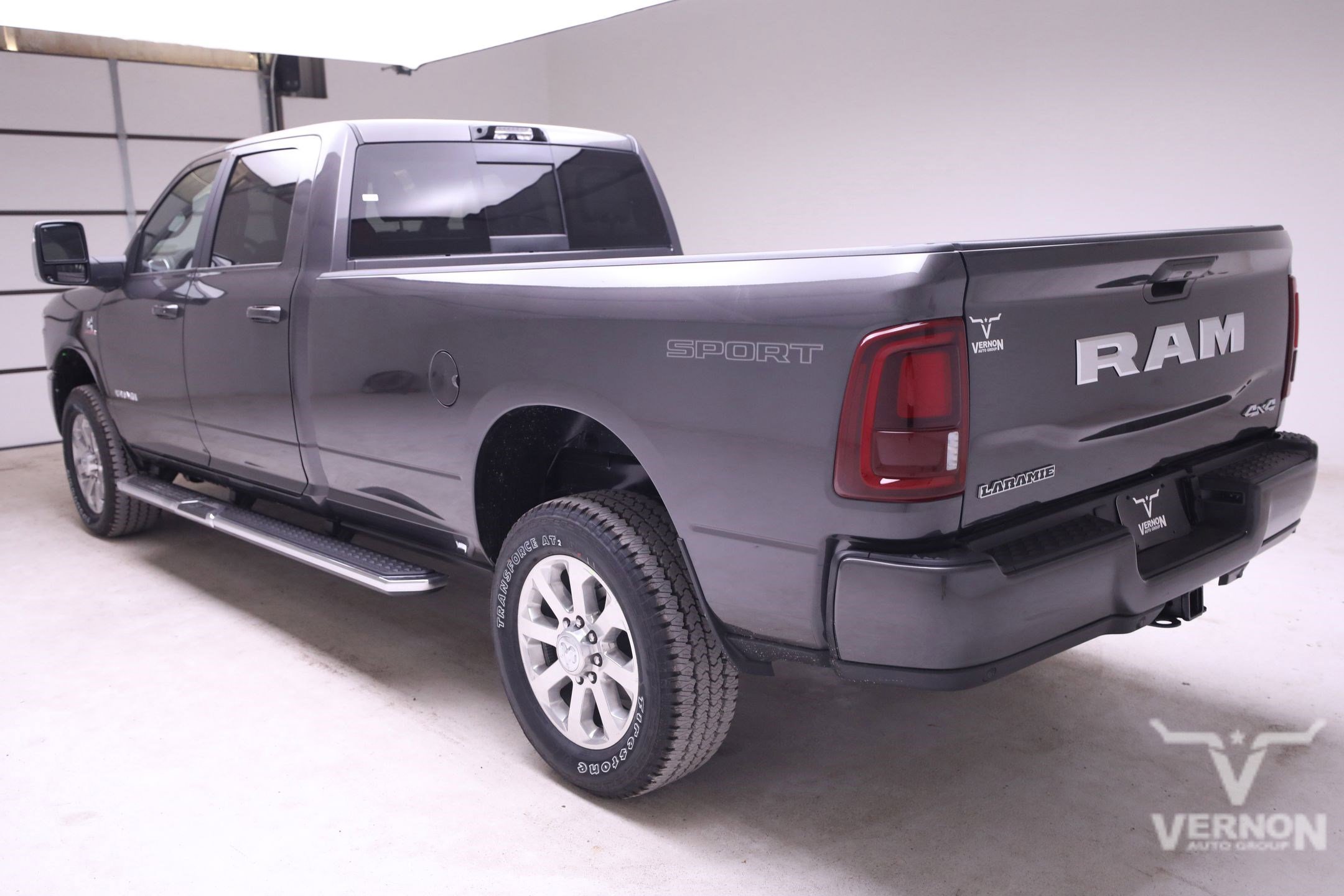 2025 Ram 2500 Laramie photo 3