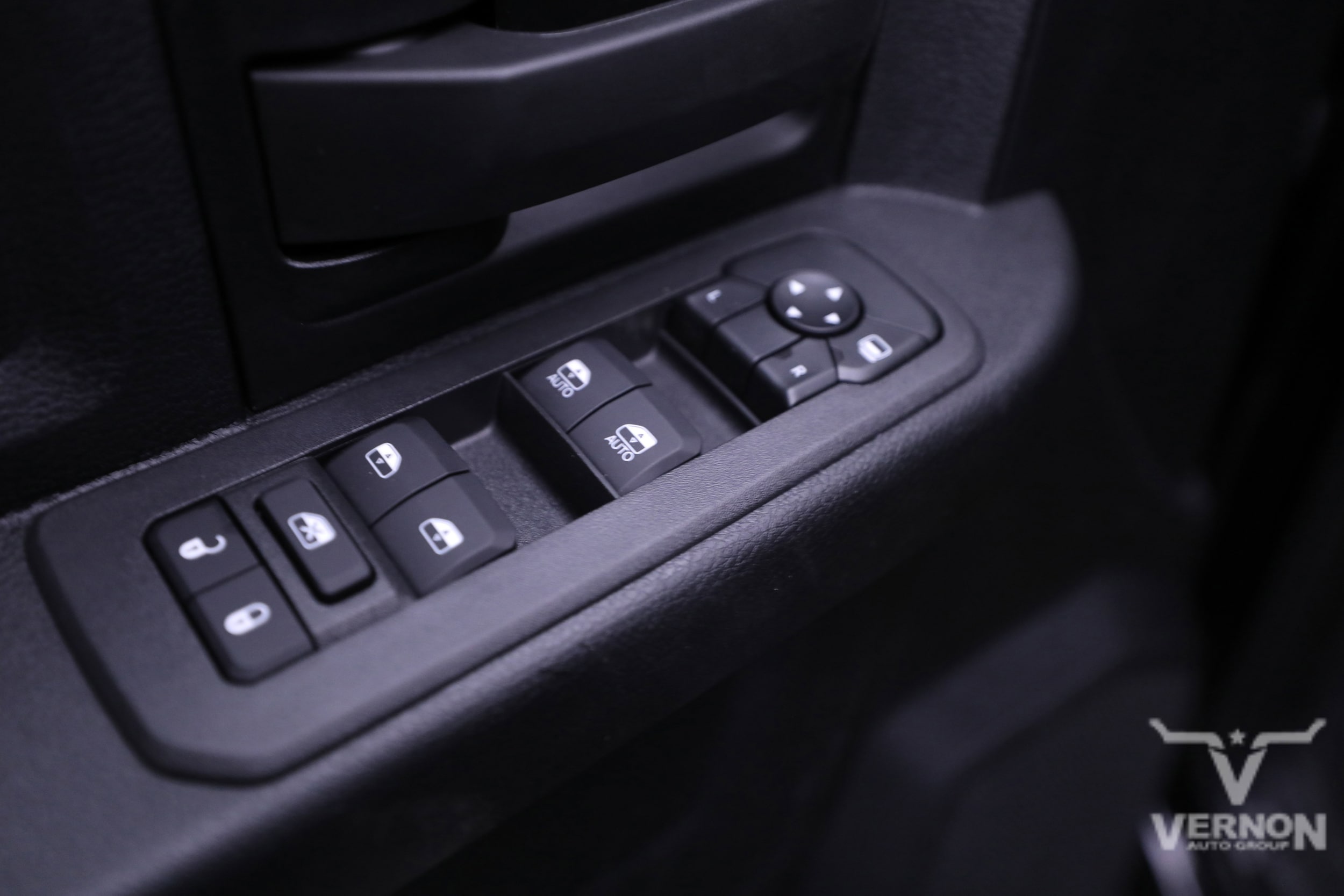 2026 RAM 3500 Tradesman - Photo 17