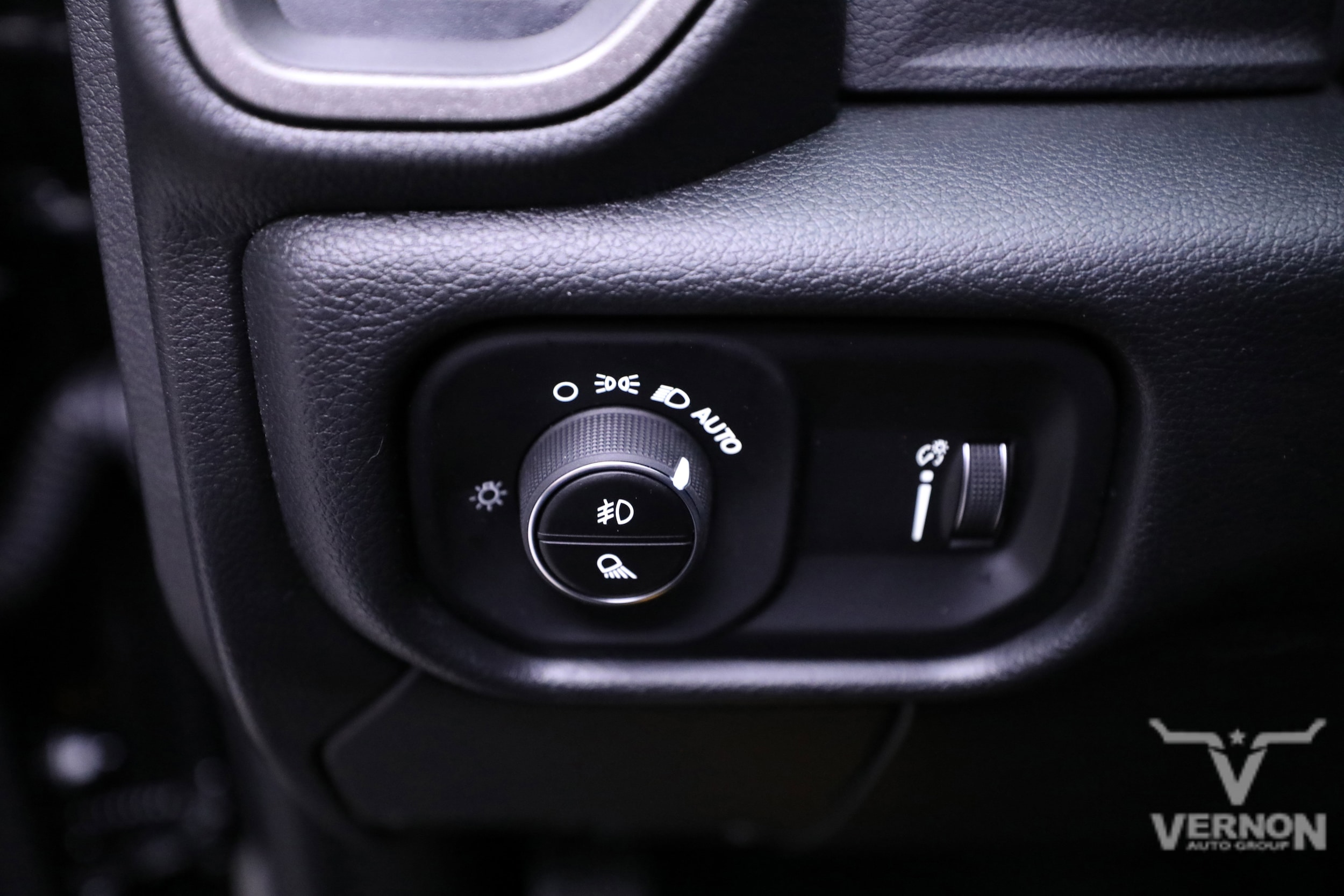 2026 RAM 3500 Tradesman - Photo 16