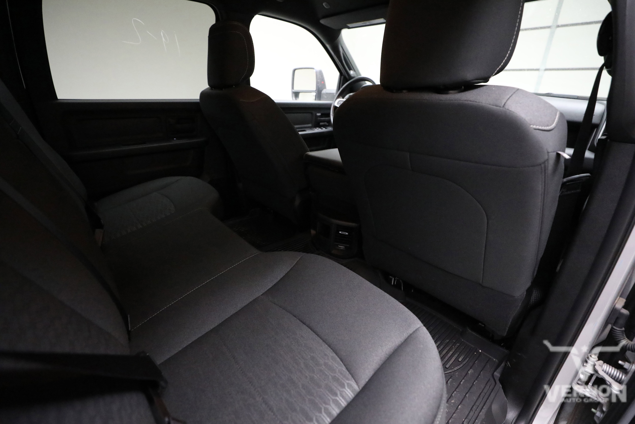 2026 RAM 3500 Tradesman - Photo 12