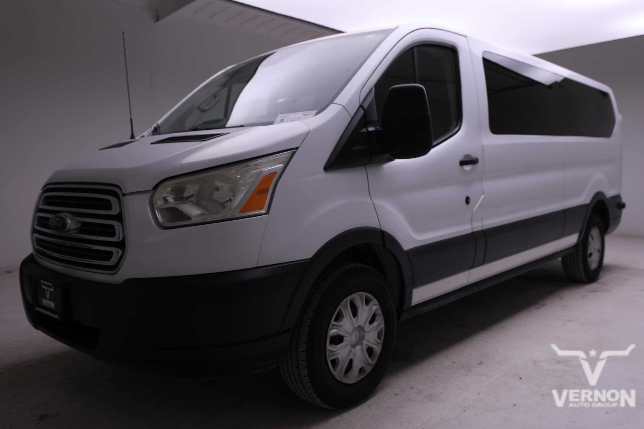 2016 Ford Transit XLT's photo