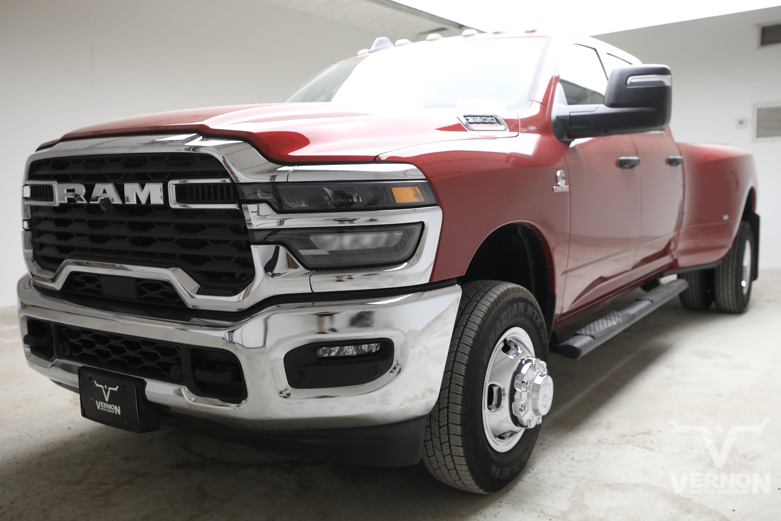 New 2026 Ram 3500 TRADESMAN CREW CAB 4X4 8' BOX