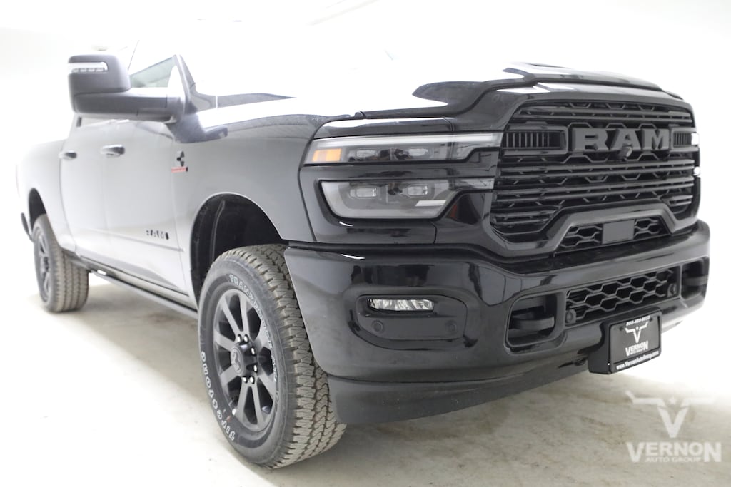 New 2026 Ram 2500 LARAMIE CREW CAB 4X4 6'4 BOX Pickup
