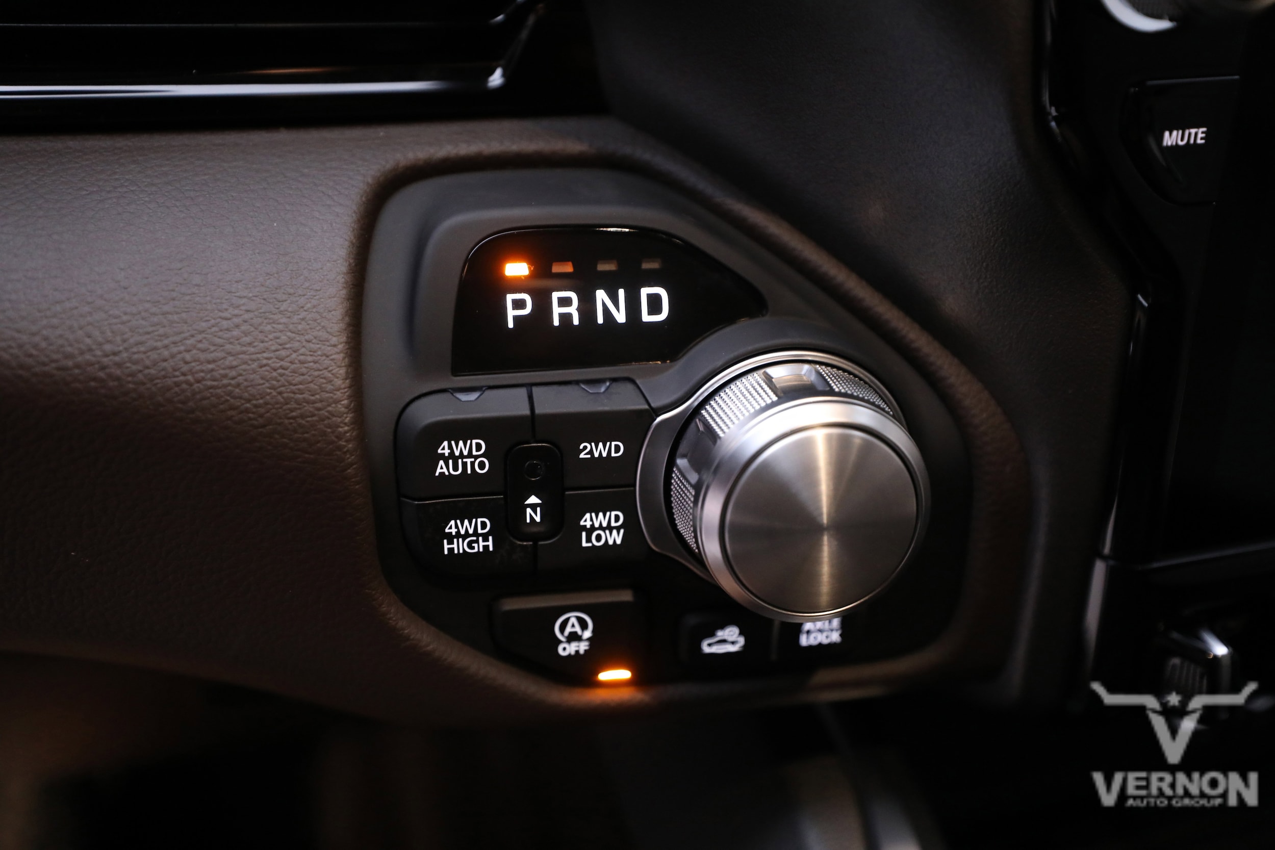 2026 RAM 1500 Laramie - Photo 25