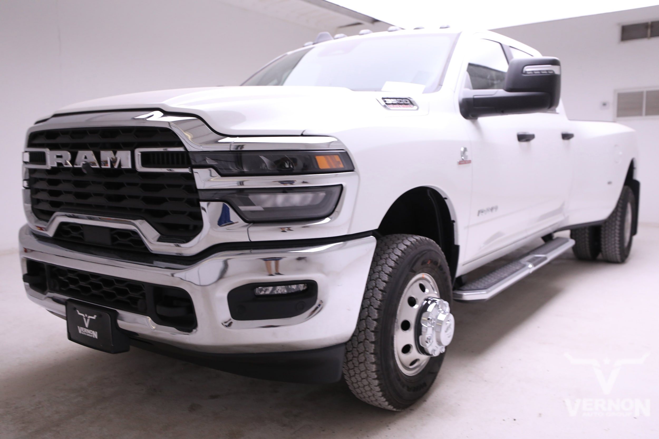 2026 RAM 3500 Big Horn/Lone Star 4X4 Crew Cab LWB's photo