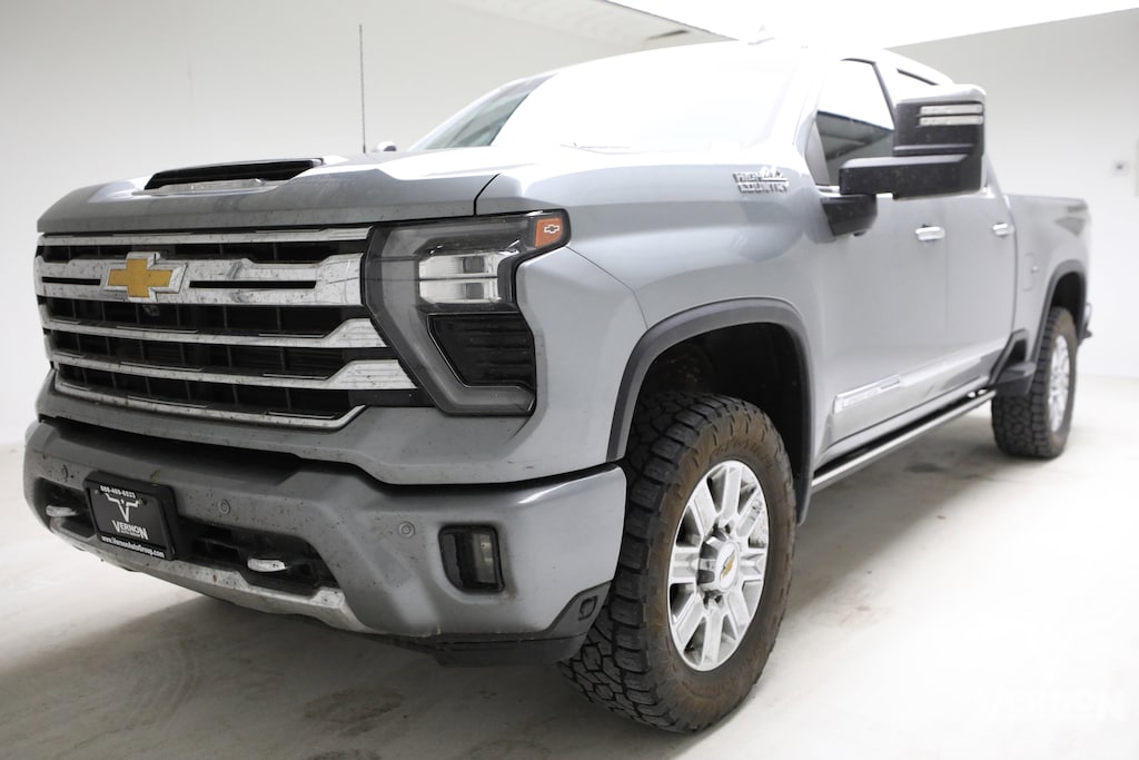 Used 2024 Chevrolet Silverado 2500 HD High Country Truck Crew Cab