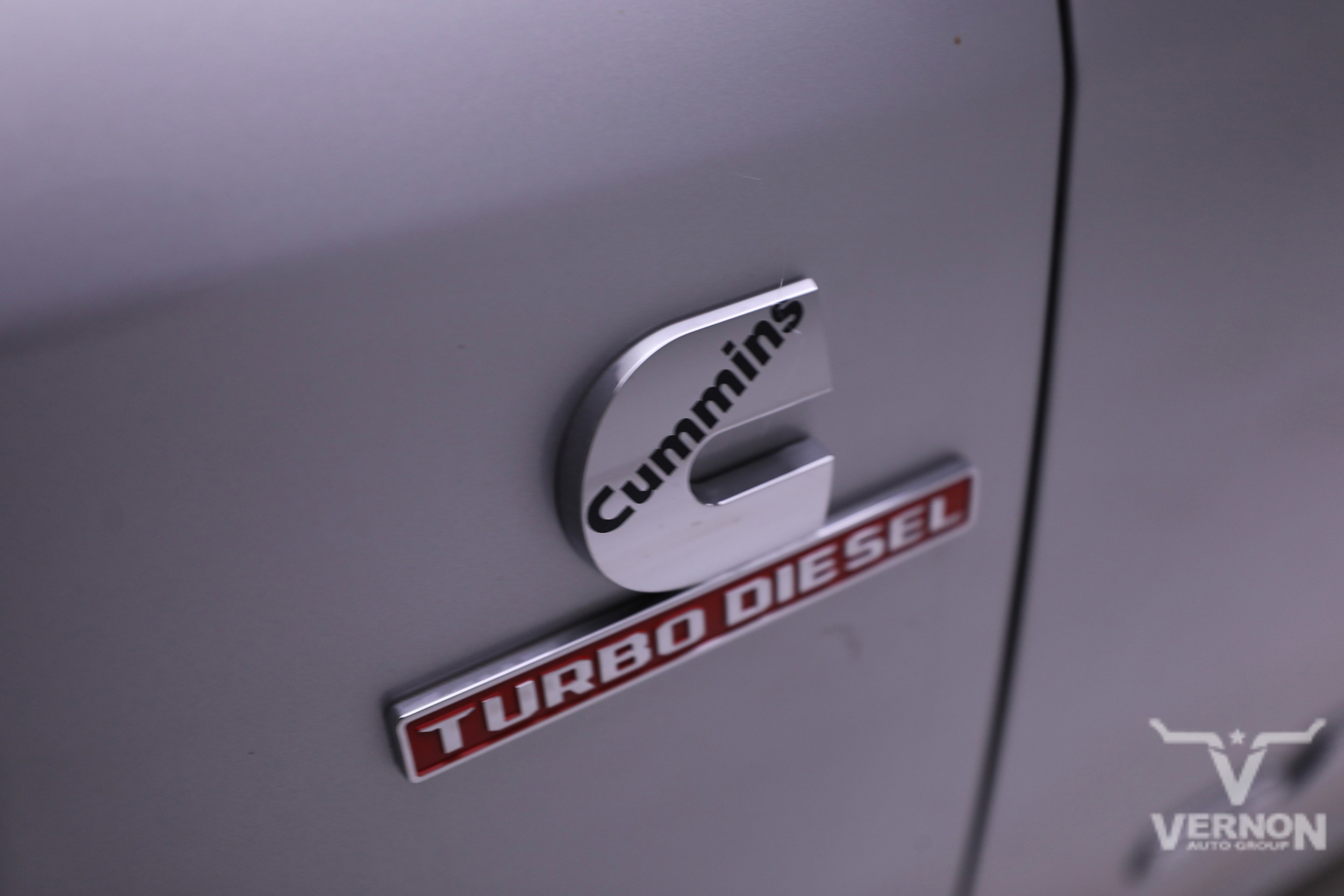 2026 RAM 3500 Laramie - Photo 37