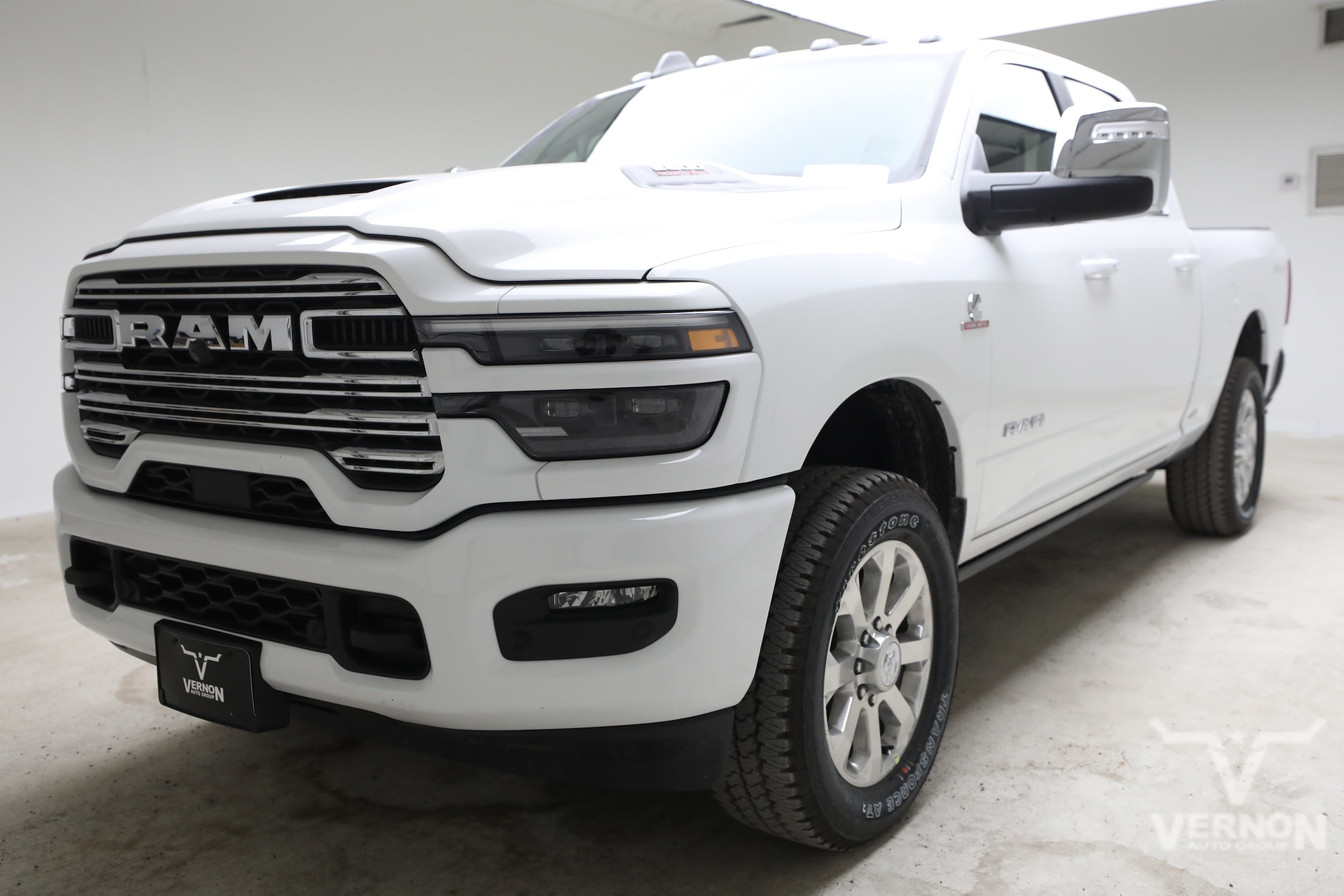 New 2026 Ram 2500 LARAMIE CREW CAB 4X4 6'4 BOX
