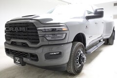 2026 Ram 3500 LARAMIE CREW CAB 4X4 8' BOX Pickup