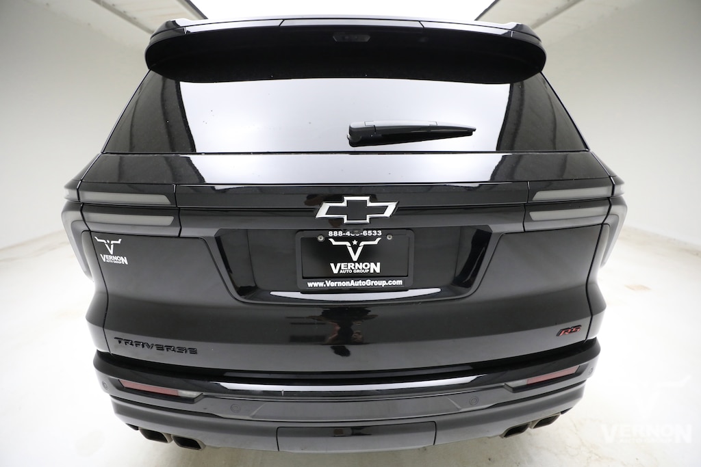 Used 2024 Chevrolet Traverse RS SUV