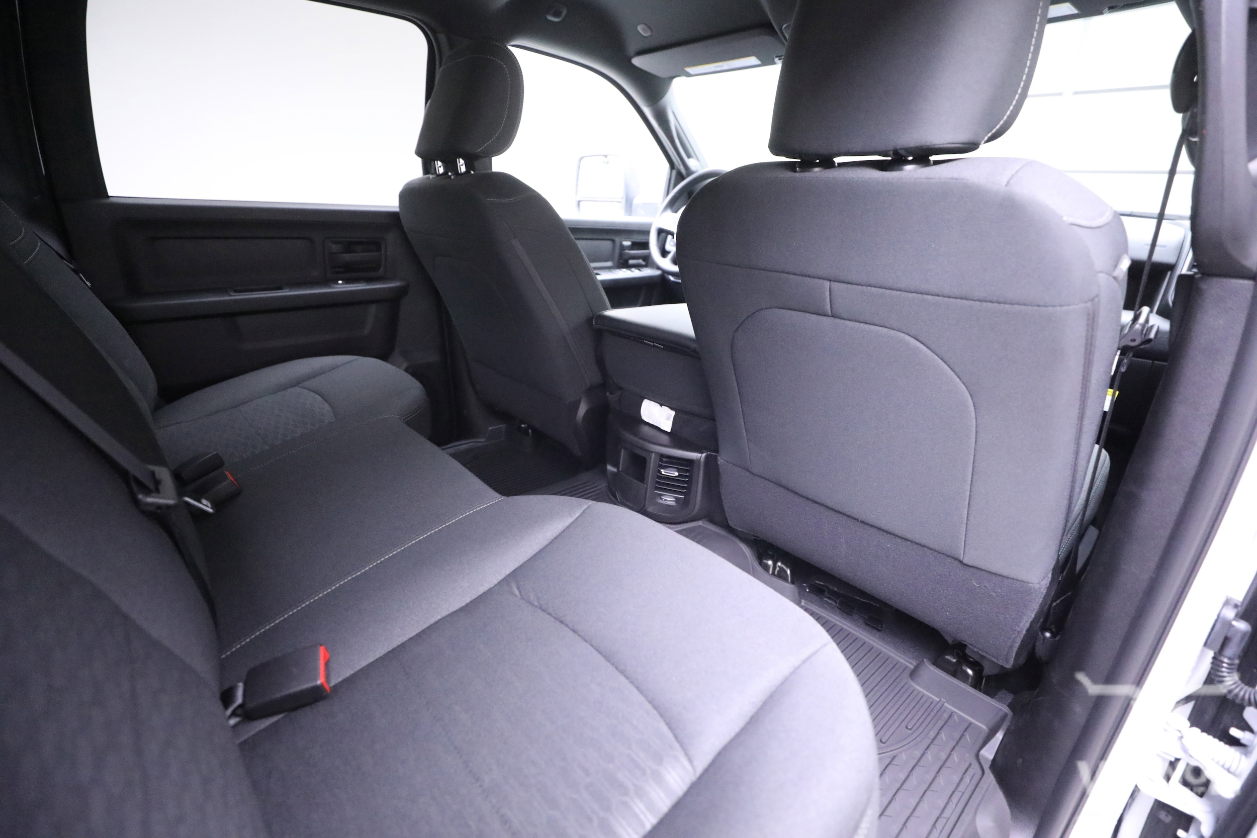 2026 RAM 2500 Tradesman - Photo 12