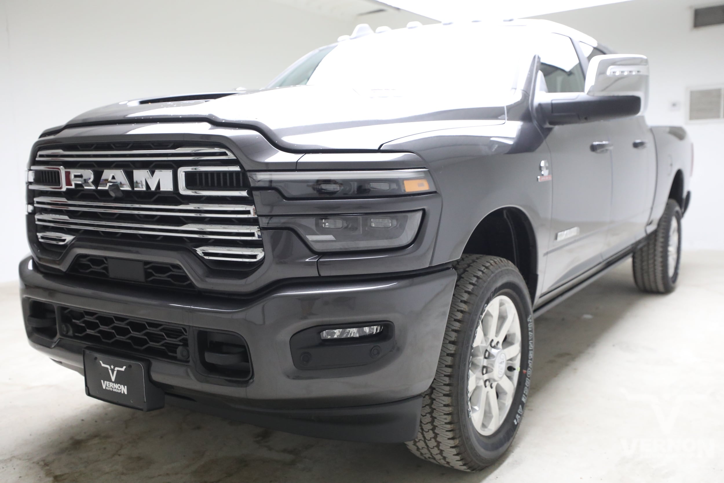New 2026 Ram 2500 LARAMIE MEGA CAB 4X4 6'4 BOX