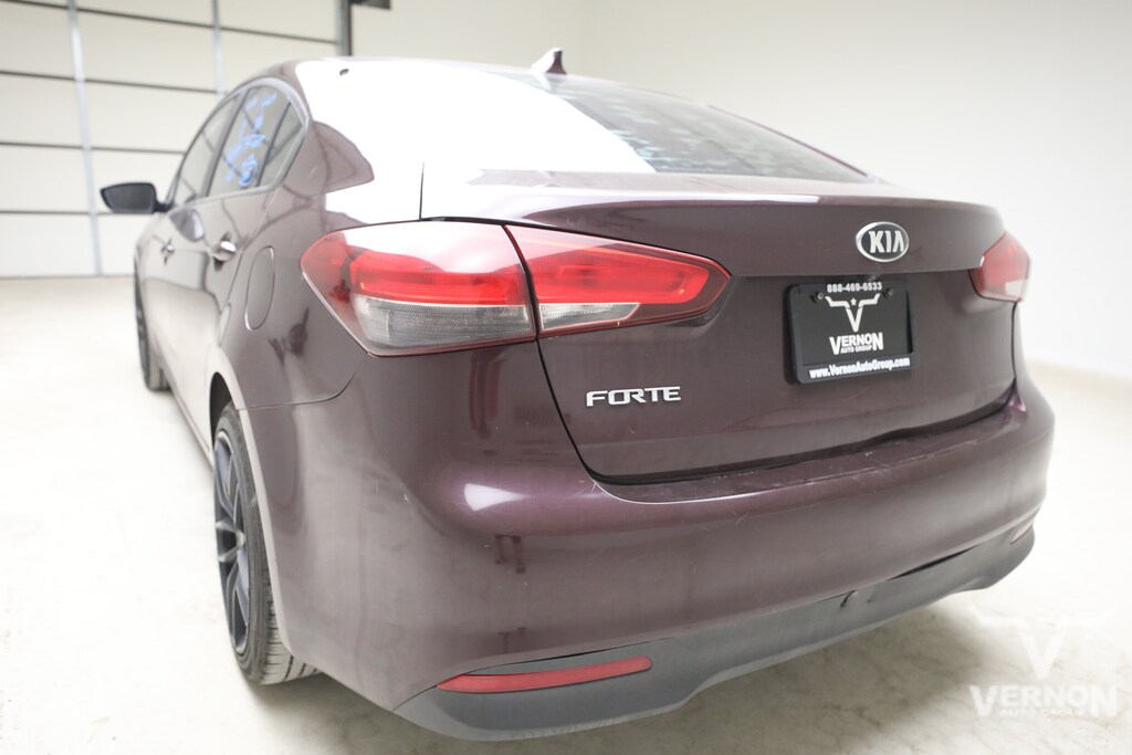 Used 2017 Kia Forte LX Sedan