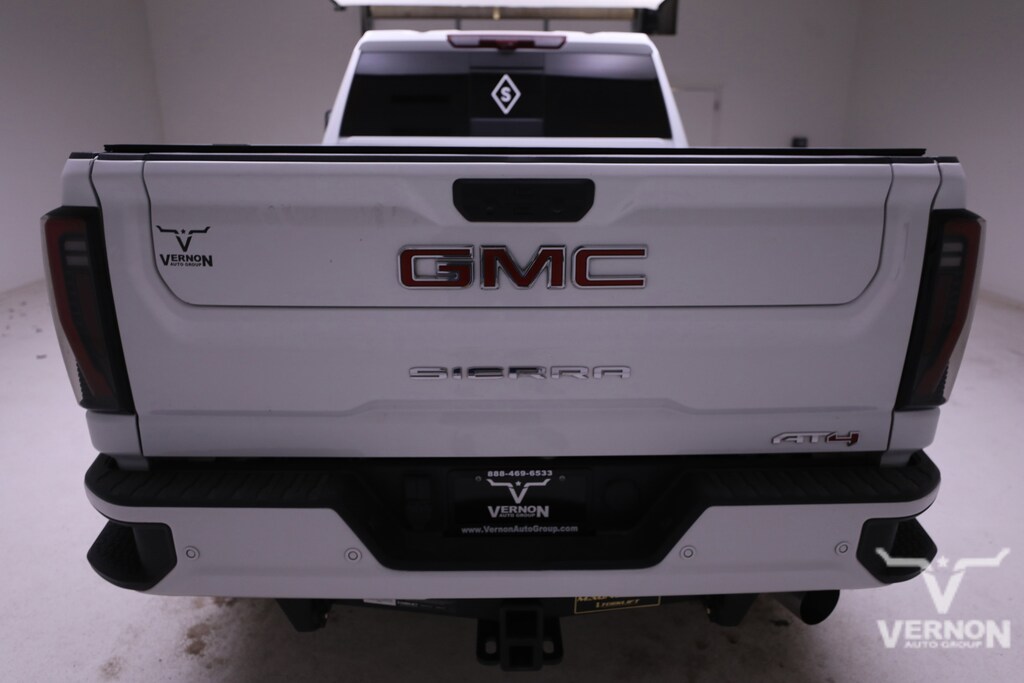 Used 2025 GMC Sierra 2500 HD AT4 Truck Crew Cab