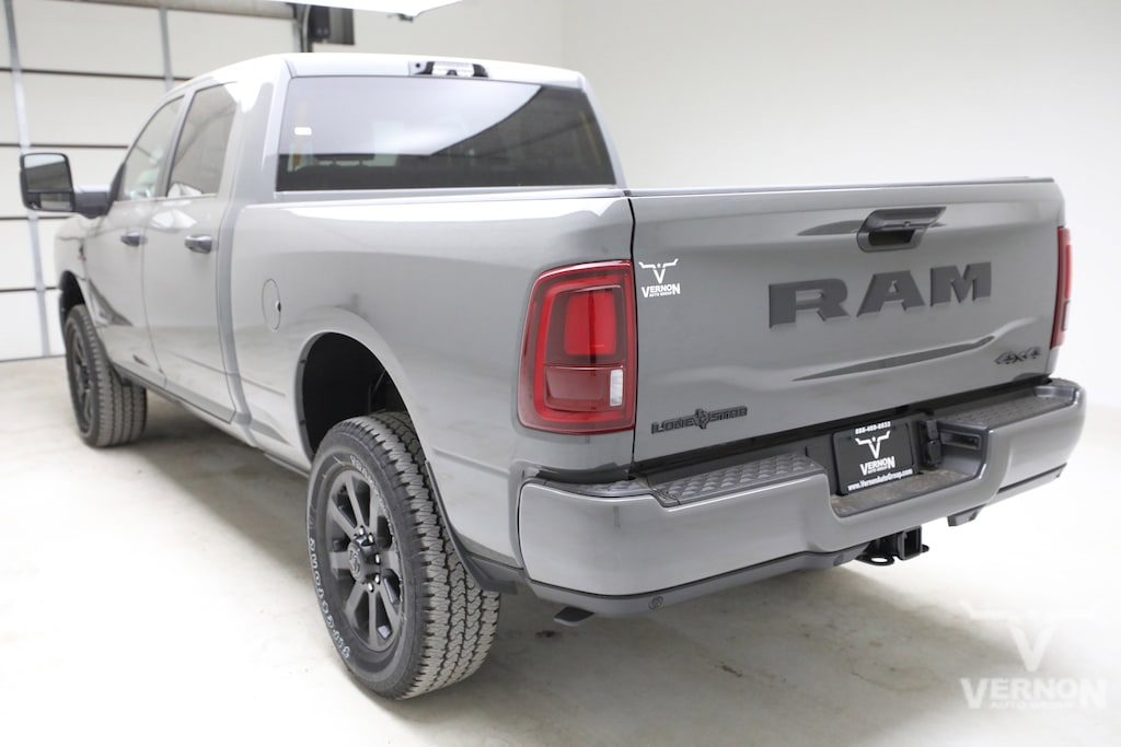 New 2026 Ram 2500 LONE STAR CREW CAB 4X4 6'4 BOX Pickup