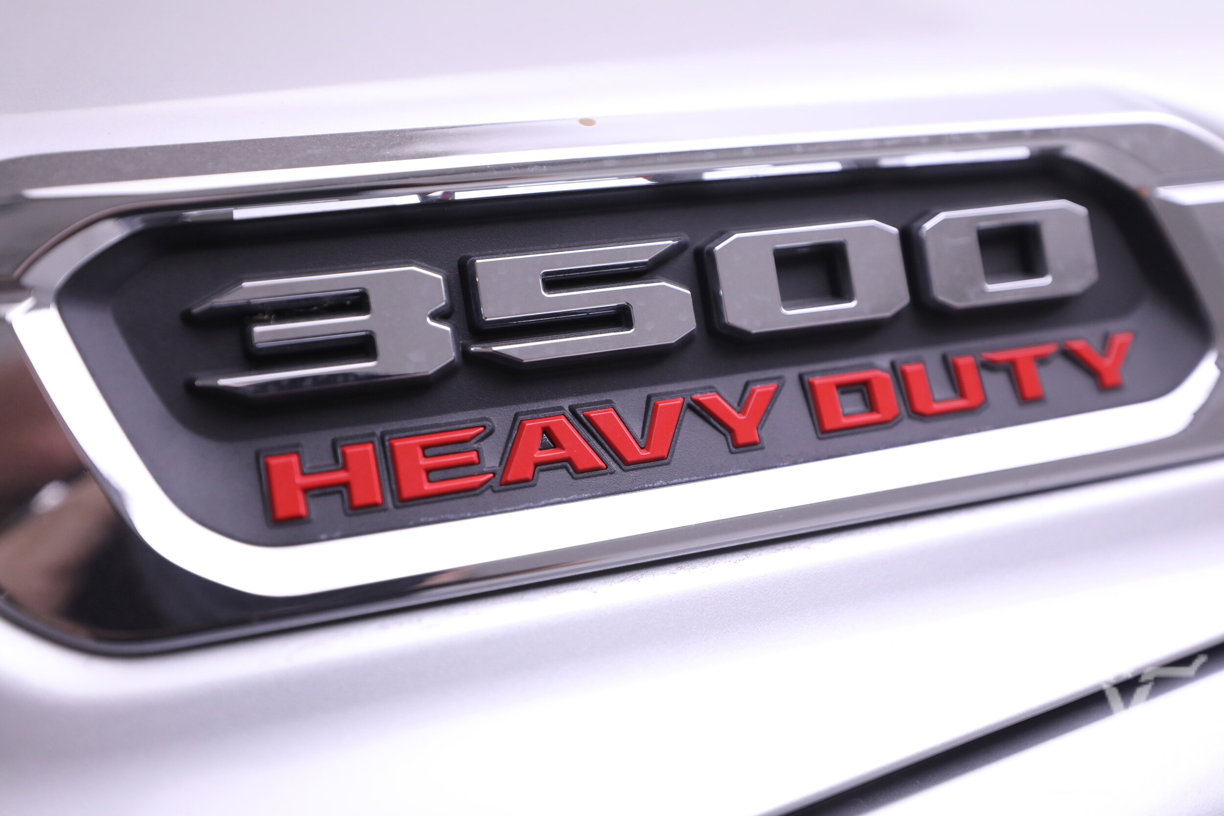 2026 RAM 3500 Laramie - Photo 36