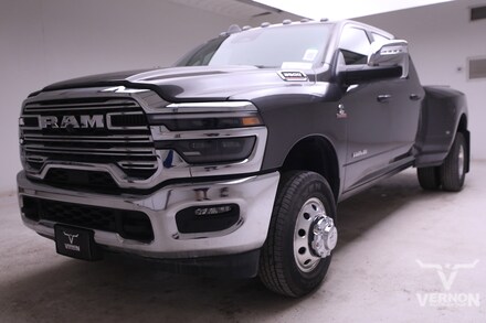 2025 Ram 3500 LARAMIE MEGA CAB 4X4 6'4 BOX Pickup