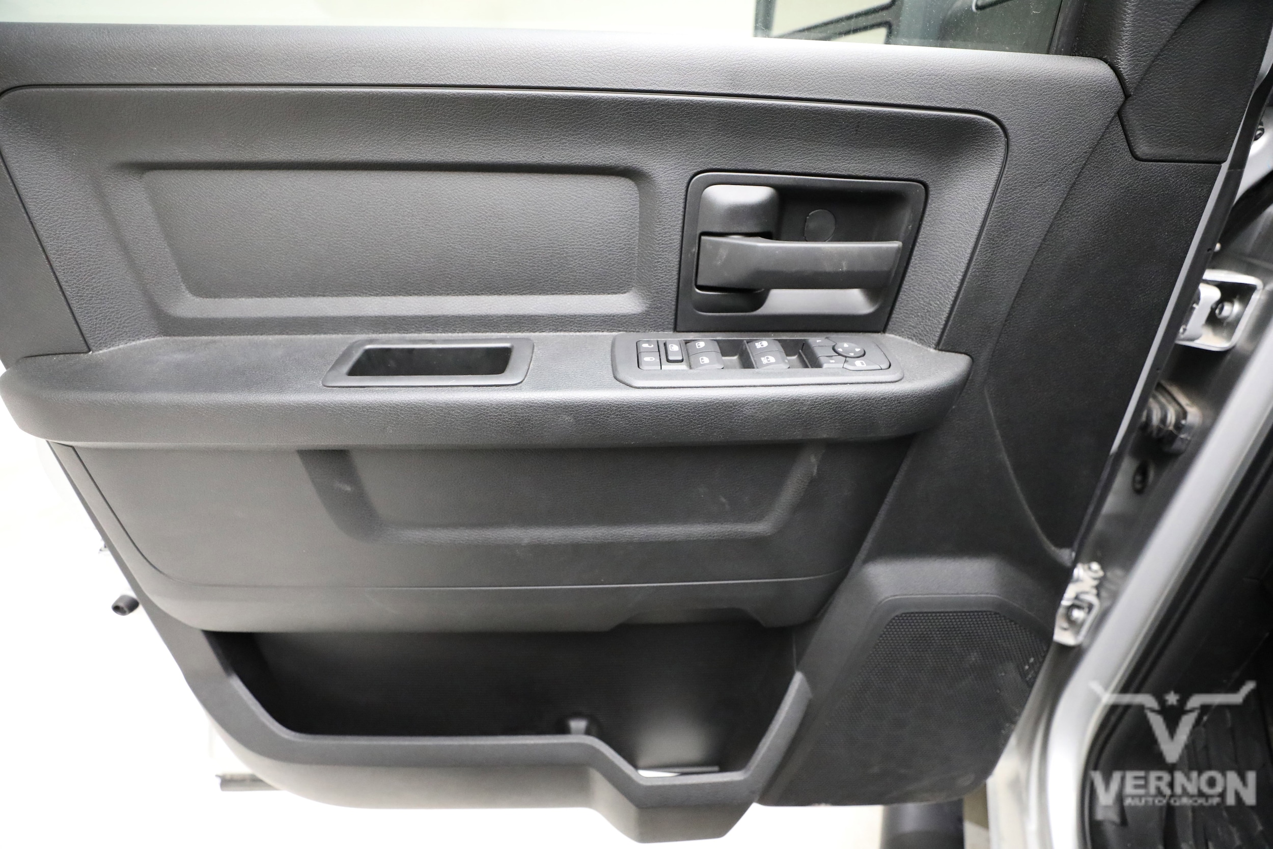 2026 RAM 3500 Tradesman - Photo 18