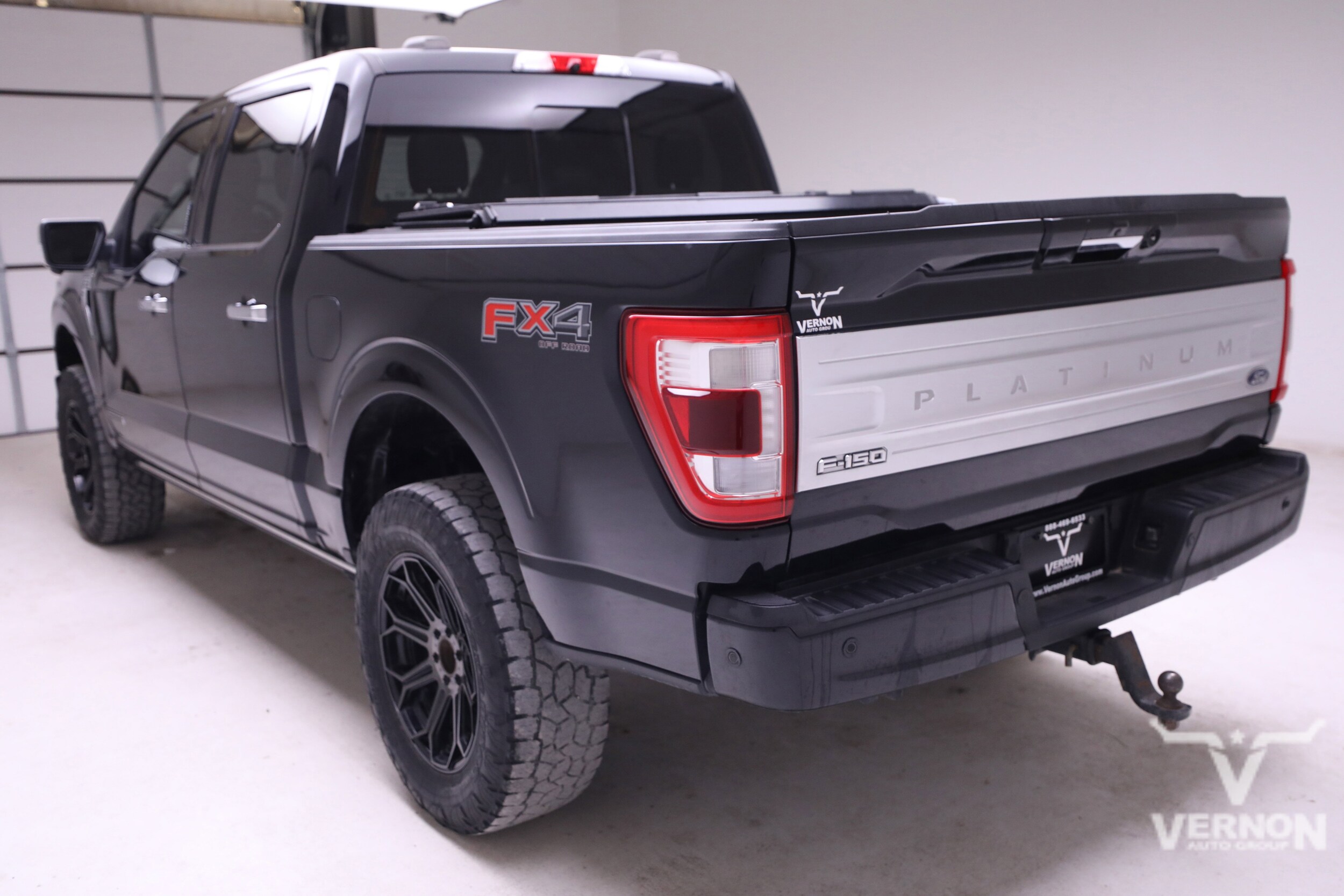2021 Ford F-150 Platinum photo 3