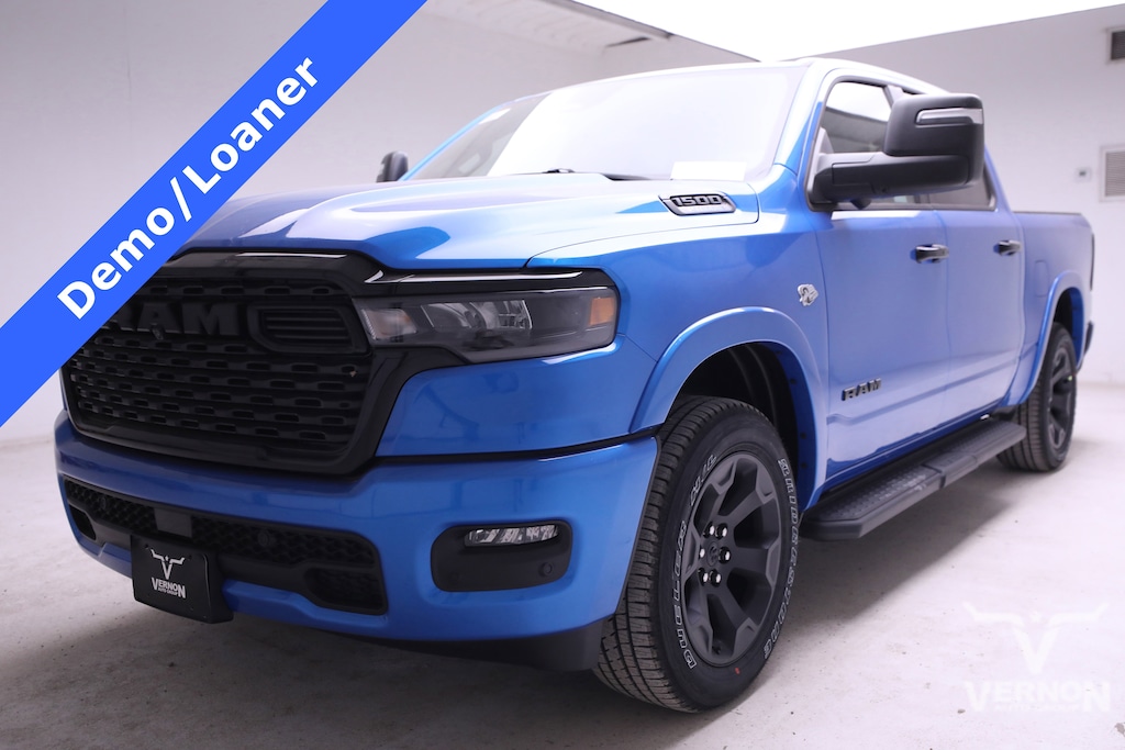 New 2026 Ram 1500 LONE STAR CREW CAB 4X4 5'7 BOX Pickup