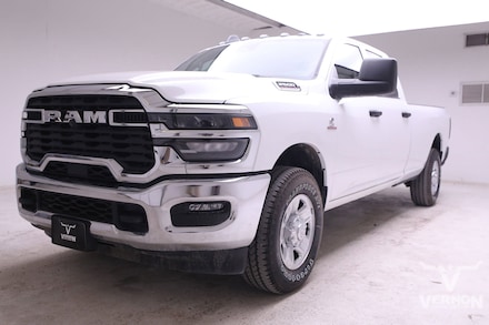 2026 Ram 2500 TRADESMAN CREW CAB 4X2 8' BOX Pickup