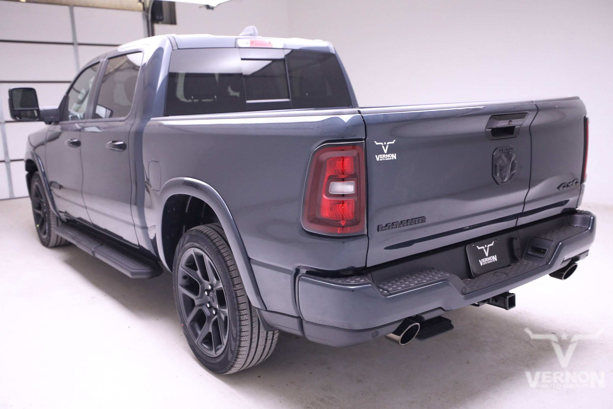 2026 Ram 1500 Laramie photo 2