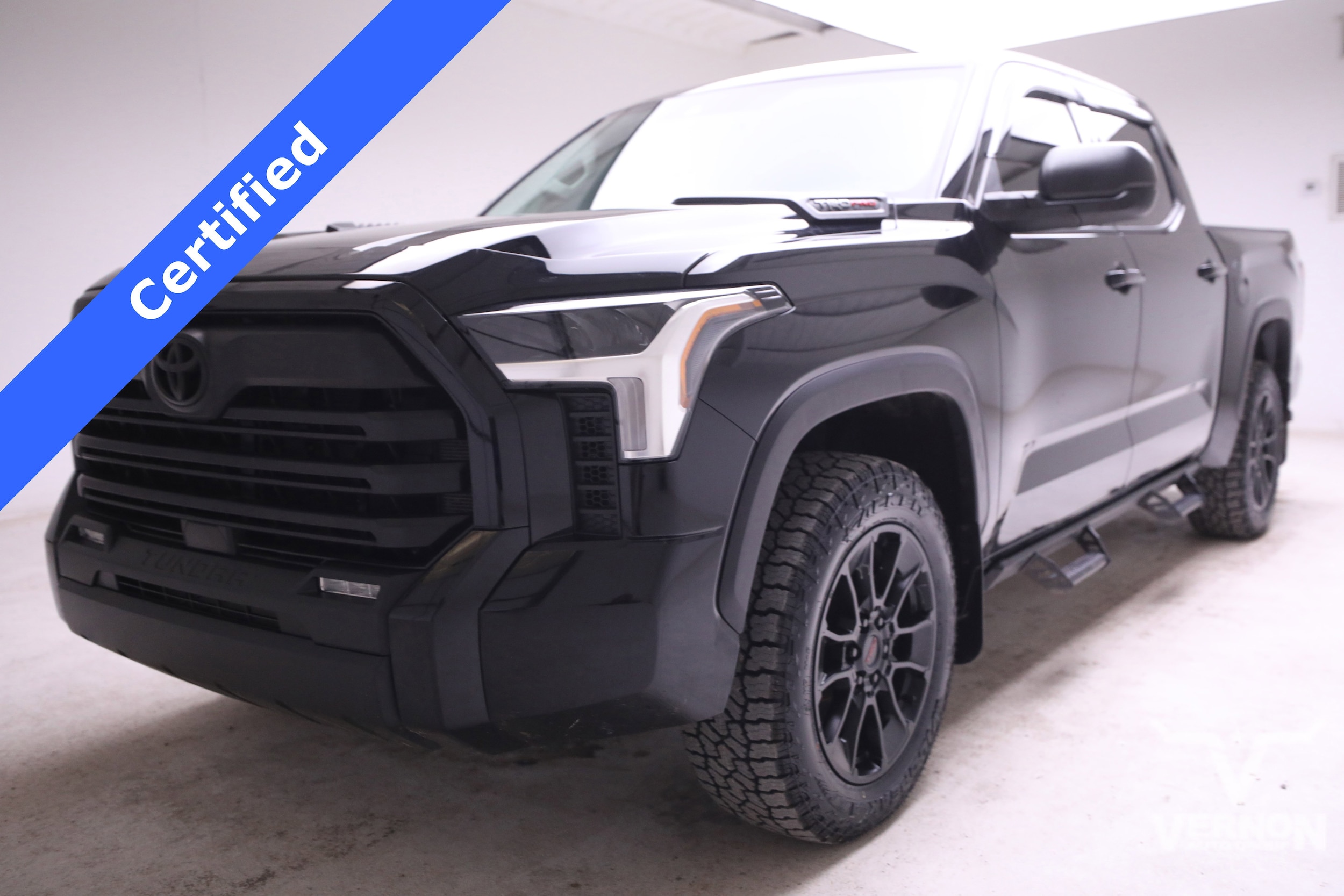 2024 Toyota Tundra SR5's photo