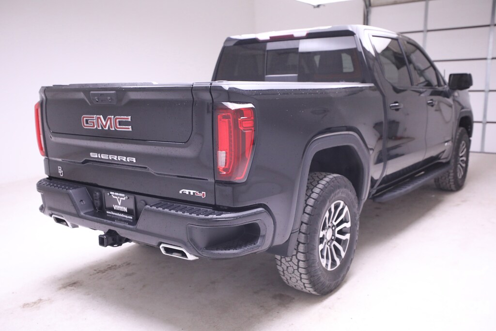 Used 2022 GMC Sierra 1500 AT4 Truck Crew Cab