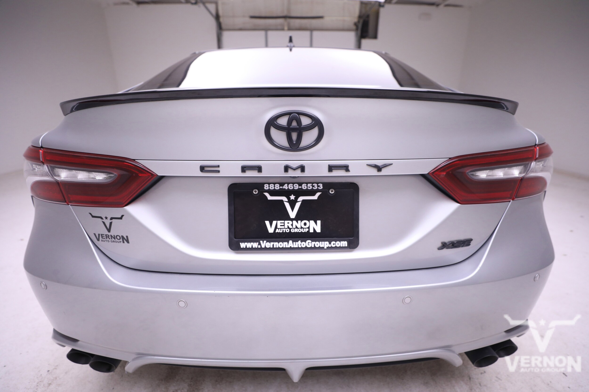 2021 Toyota Camry XSE V6 photo 4