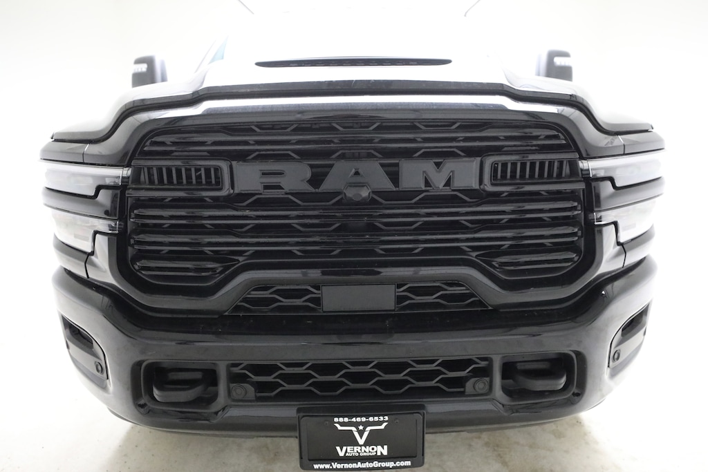 New 2026 Ram 2500 LARAMIE CREW CAB 4X4 6'4 BOX Pickup