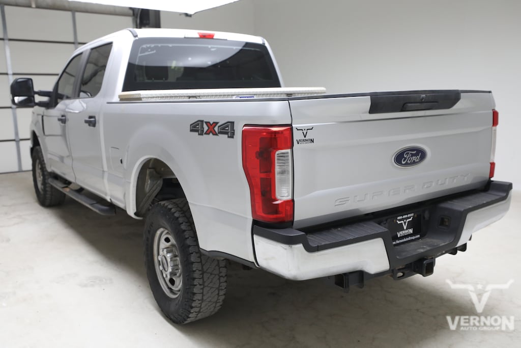 Used 2019 Ford F-250 Truck Crew Cab