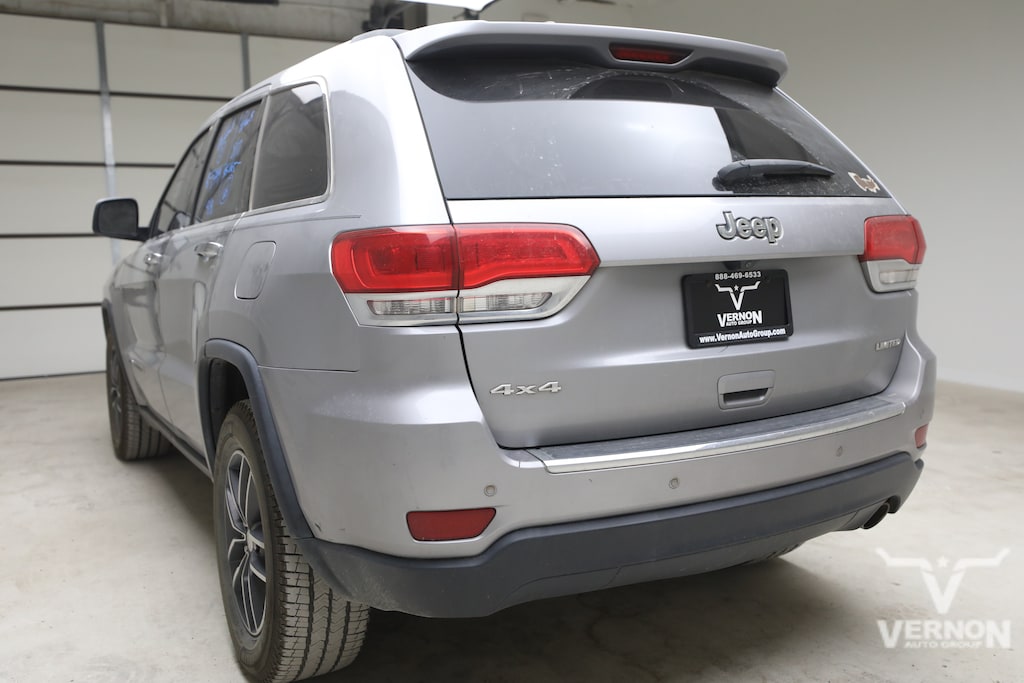 Used 2017 Jeep Grand Cherokee Limited 4x4 SUV