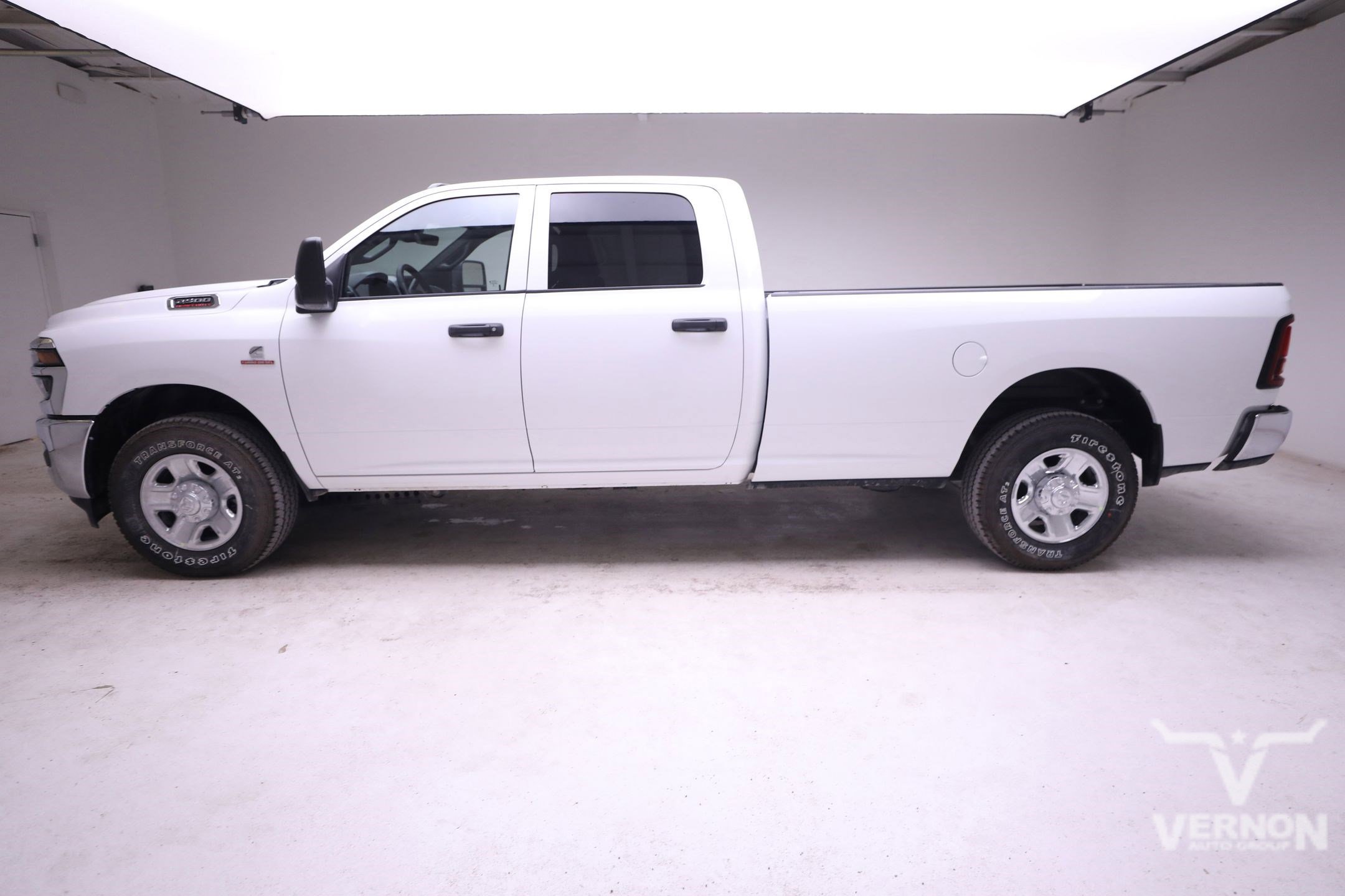 2026 Ram 2500 Tradesman photo 2