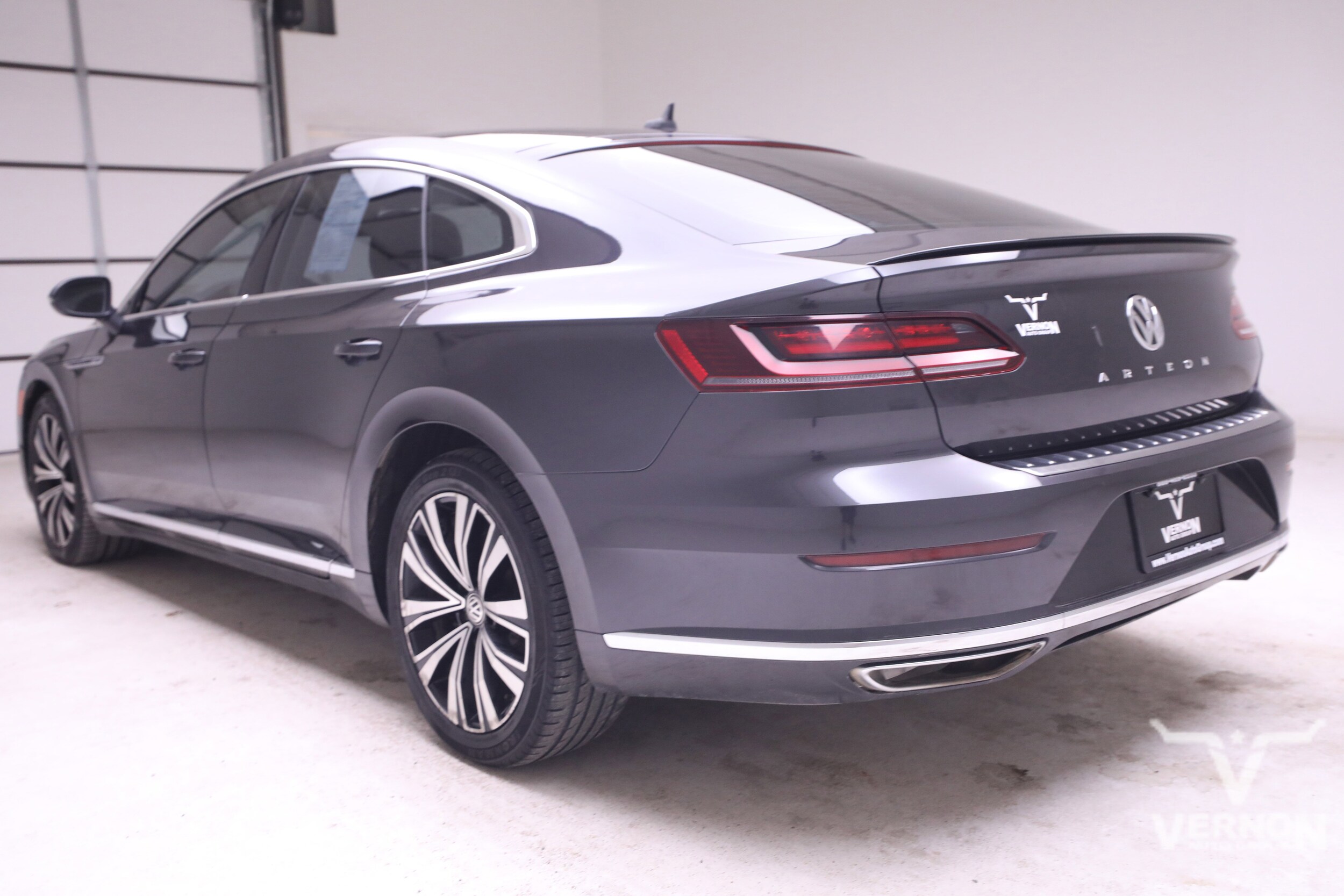 2020 Volkswagen Arteon SE photo 3