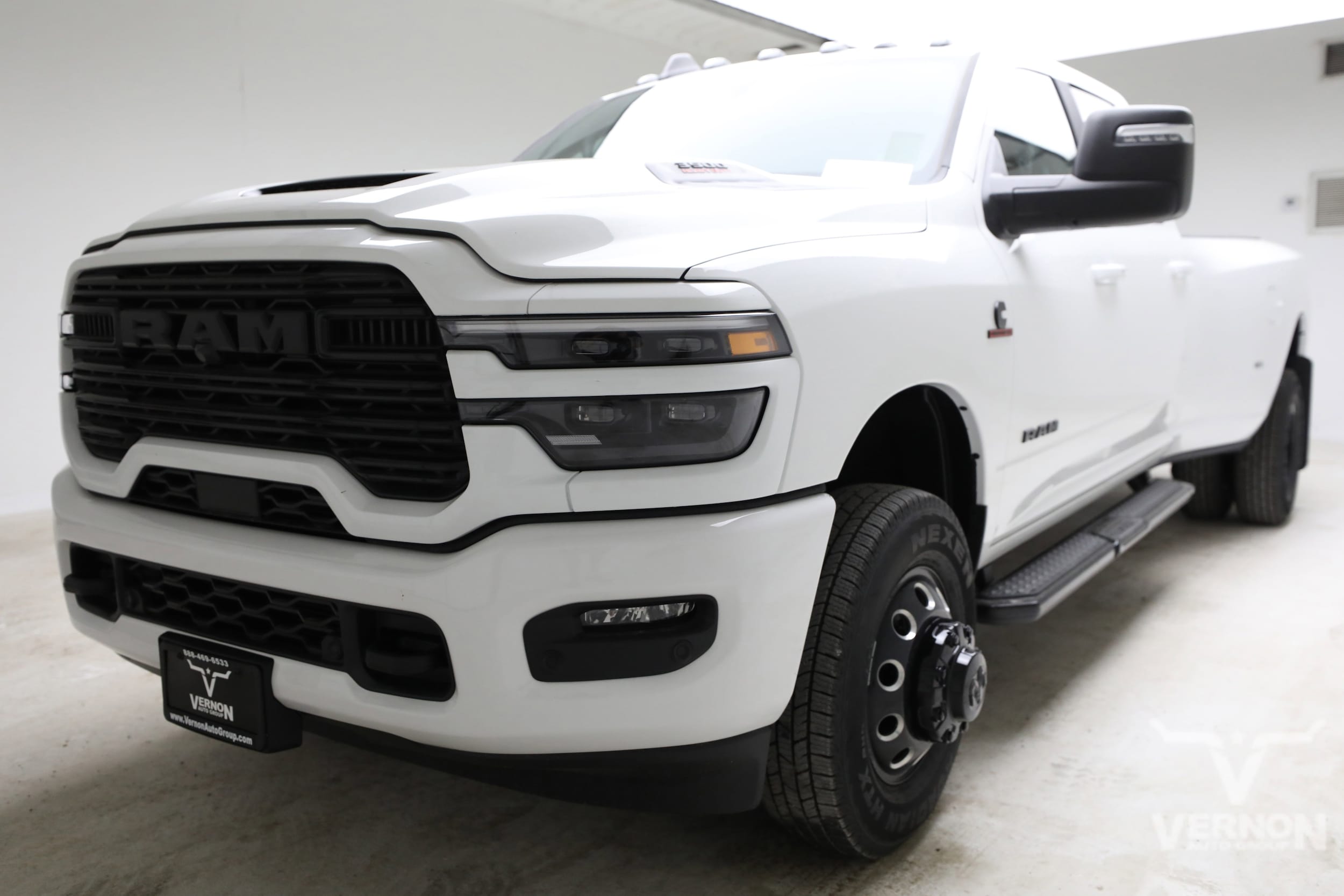 2026 RAM 3500 Laramie 4X4 Crew Cab LWB's photo