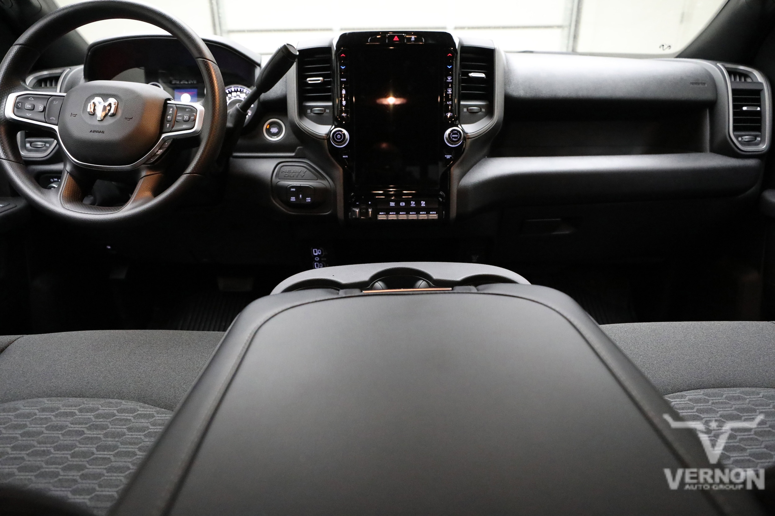 2026 RAM 3500 Tradesman - Photo 13