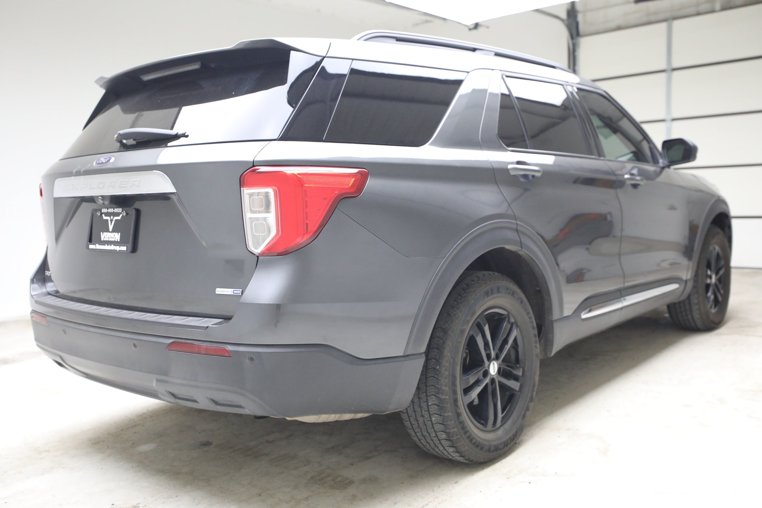 Explorer XLT SUV