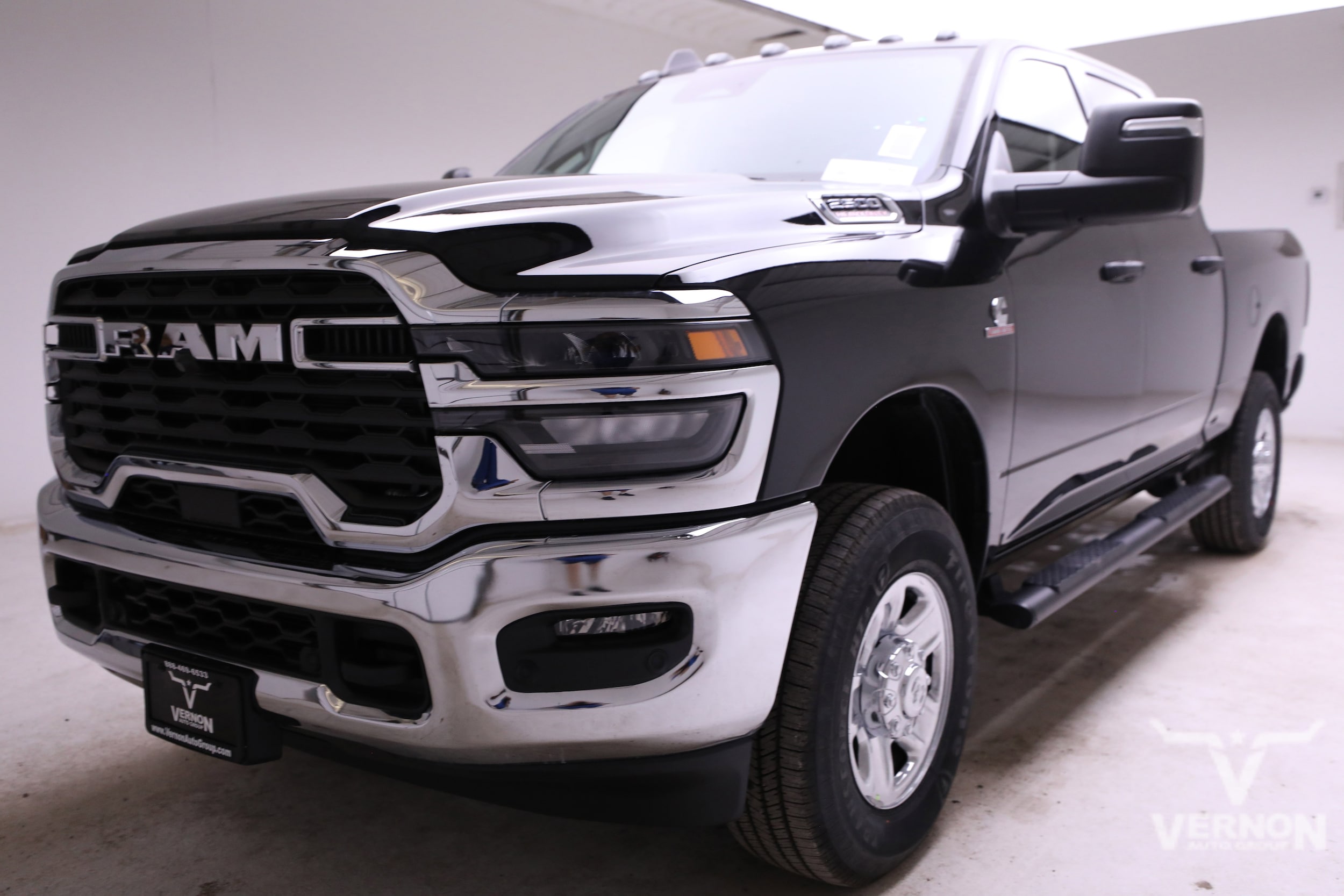 2026 RAM 2500 Tradesman 4X4 Crew Cab SWB's photo