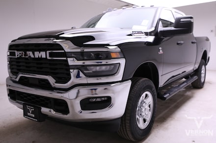 2026 Ram 2500 TRADESMAN CREW CAB 4X4 6'4 BOX Pickup