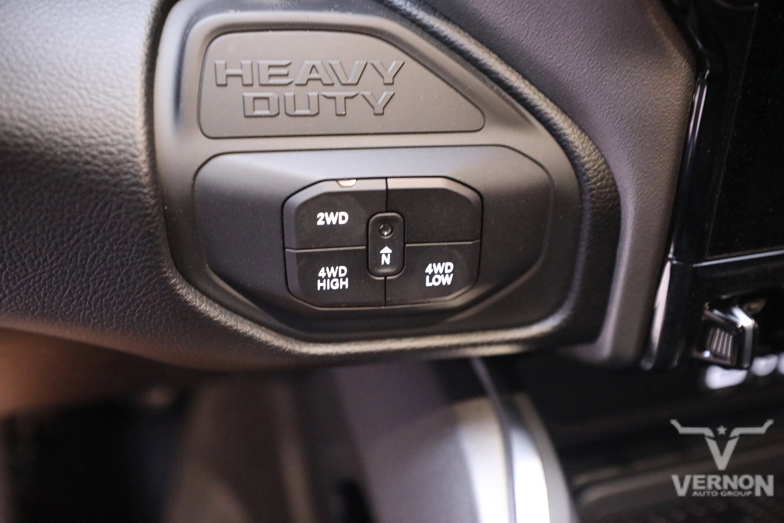 2026 RAM 3500 Laramie - Photo 25