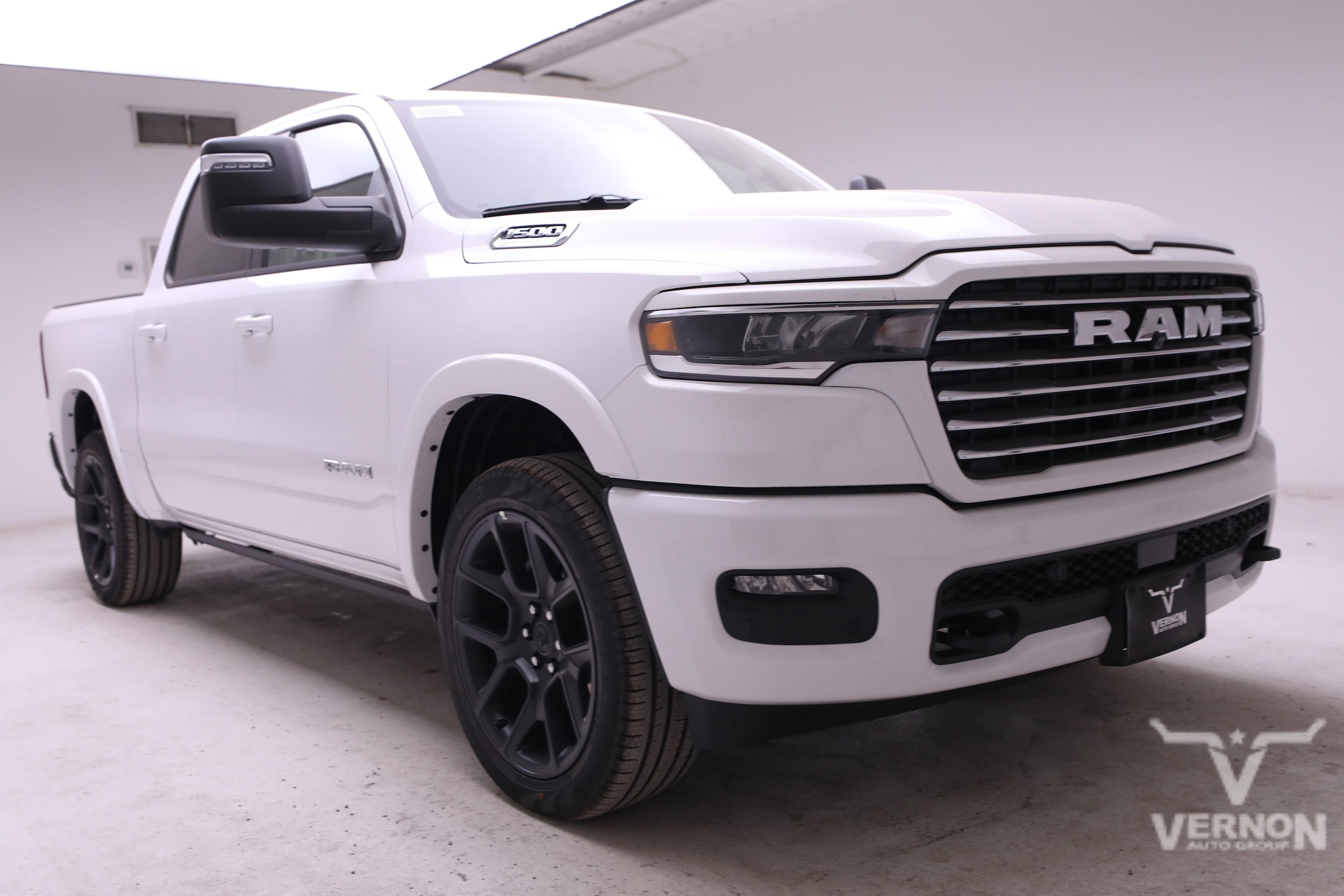 2026 RAM 1500 Laramie - Photo 7