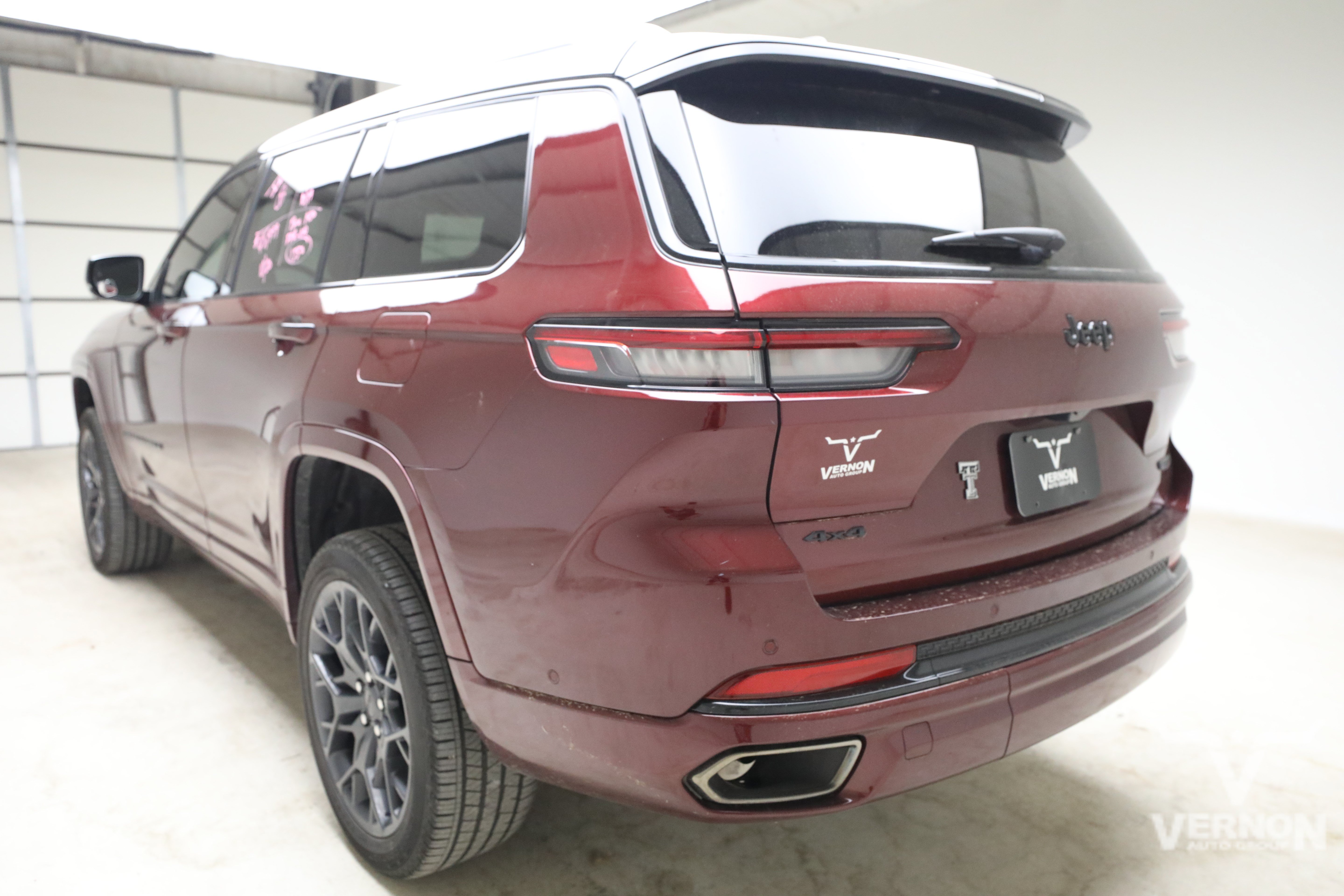 Used 2025 Jeep Grand Cherokee L Summit SUV