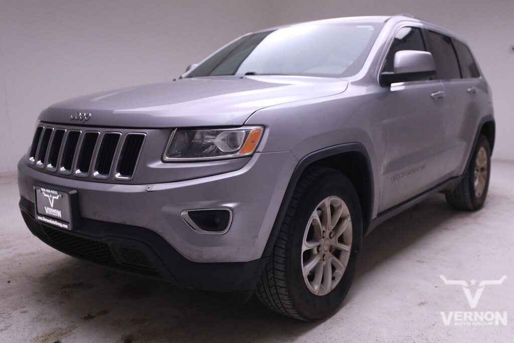 Used 2015 Jeep Grand Cherokee Laredo 4x2 SUV