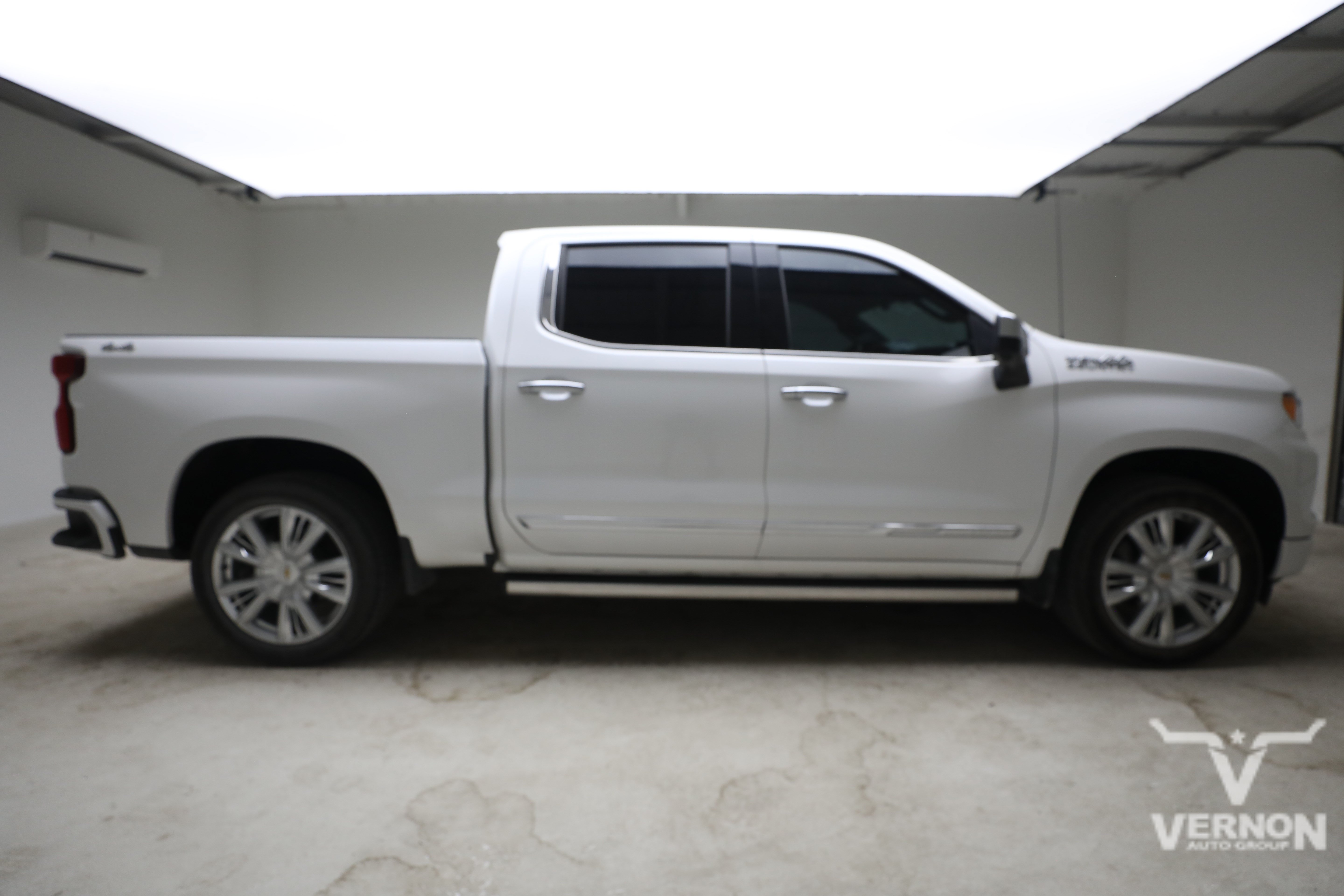 Used 2023 Chevrolet Silverado 1500 High Country Truck Crew Cab