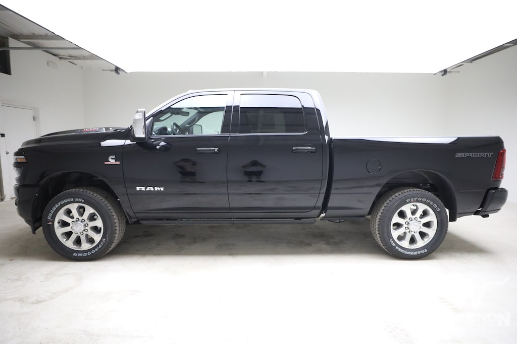 New 2026 Ram 2500 LARAMIE CREW CAB 4X4 6'4 BOX Pickup
