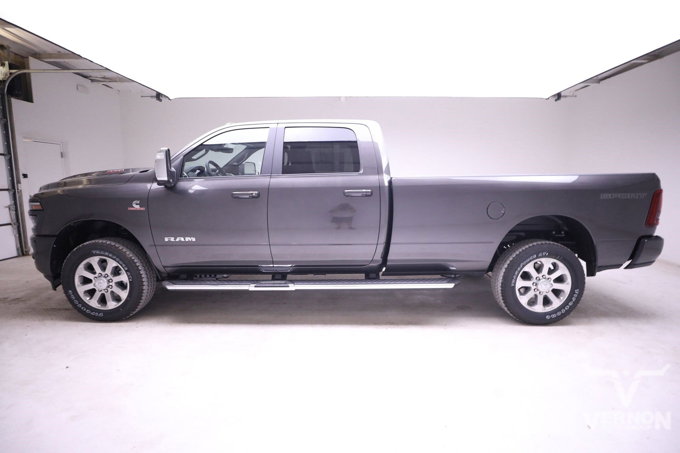 2025 Ram 2500 Laramie photo 2