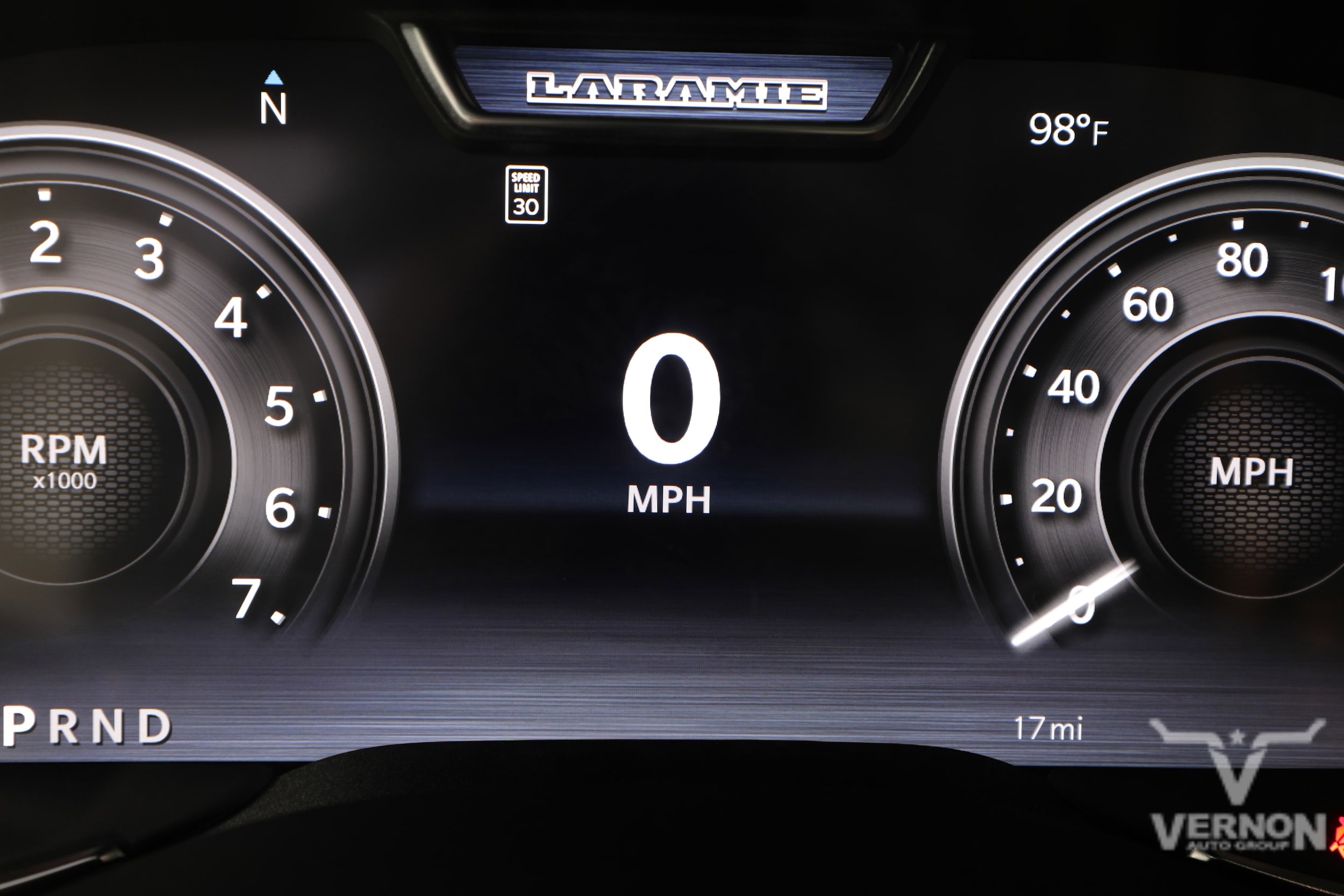2026 RAM 3500 Laramie - Photo 21